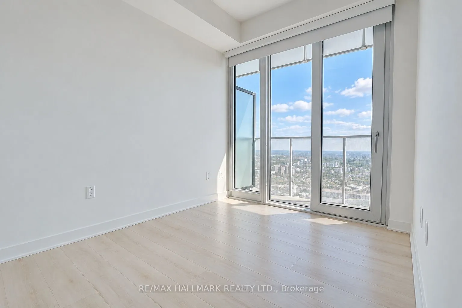 3900 Confederation Parkway #5504