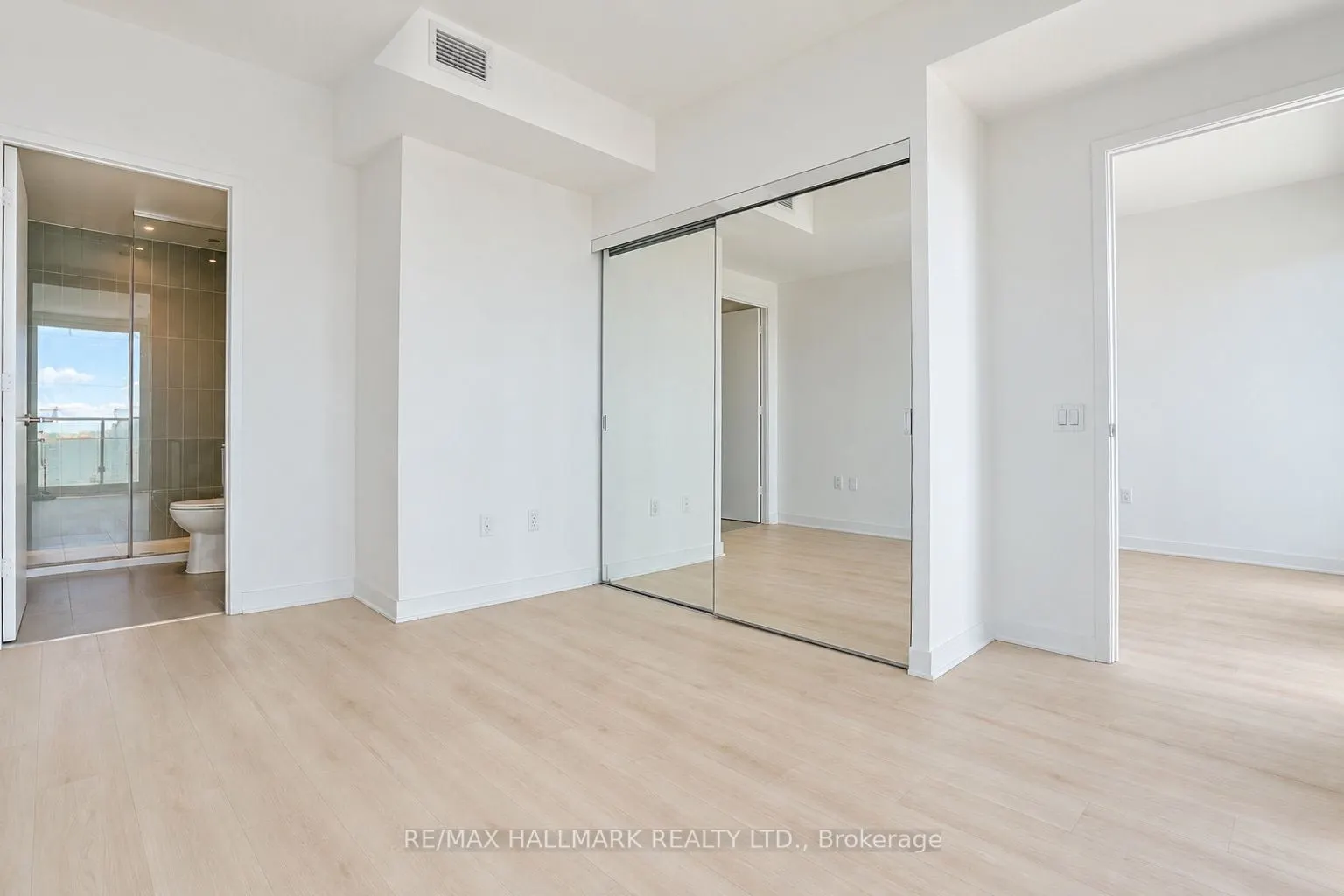 3900 Confederation Parkway #5504