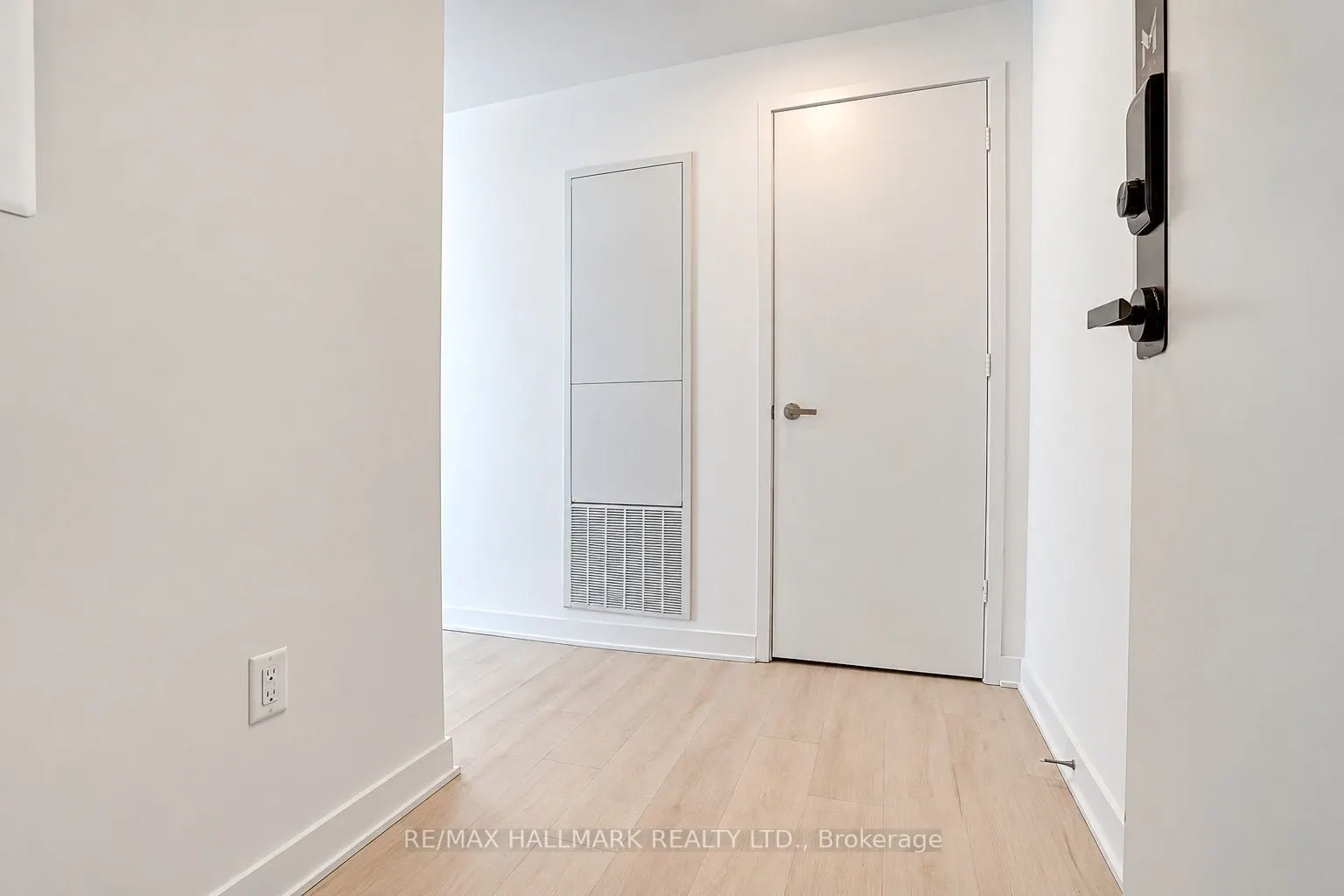 3900 Confederation Parkway #5504