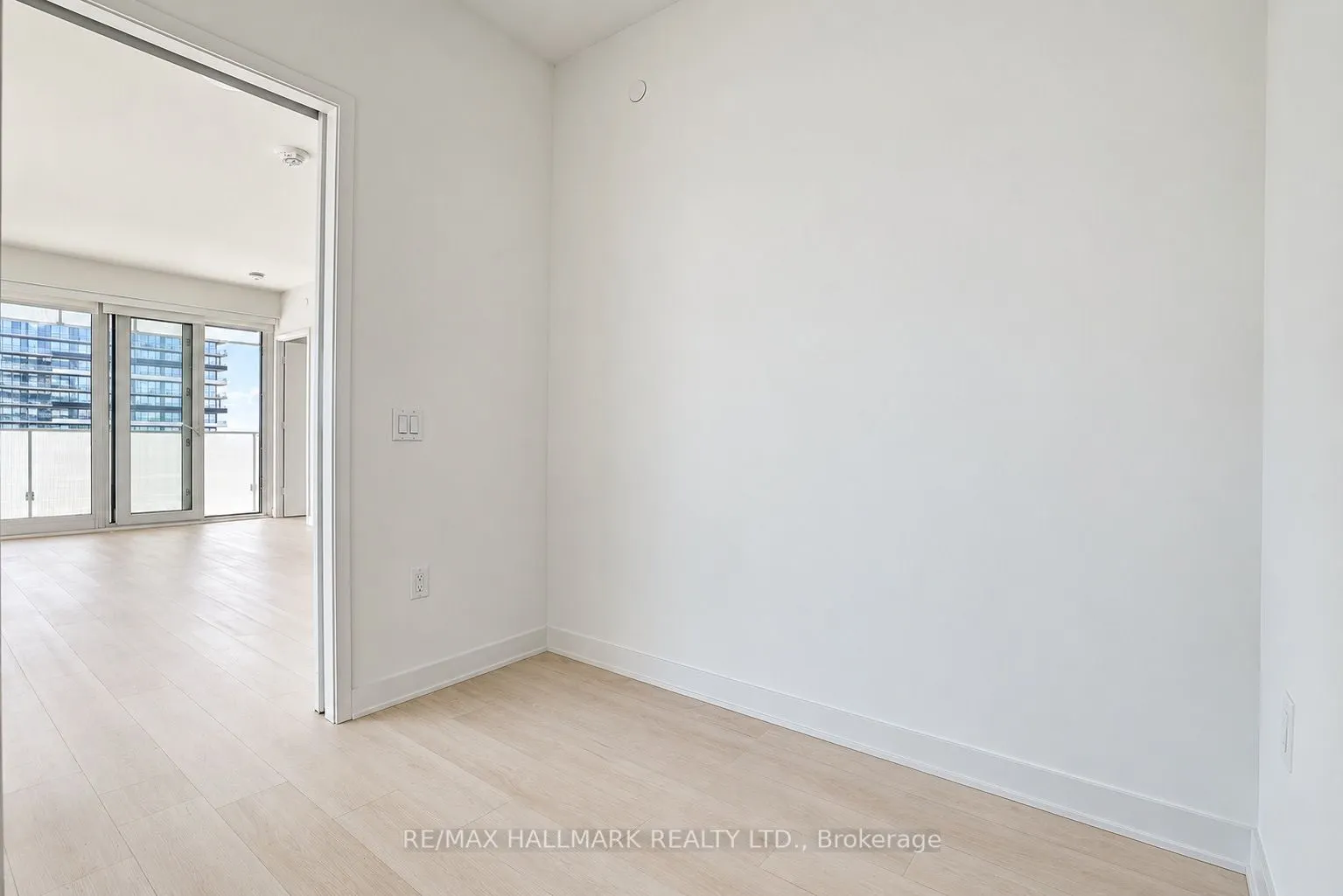 3900 Confederation Parkway #5504
