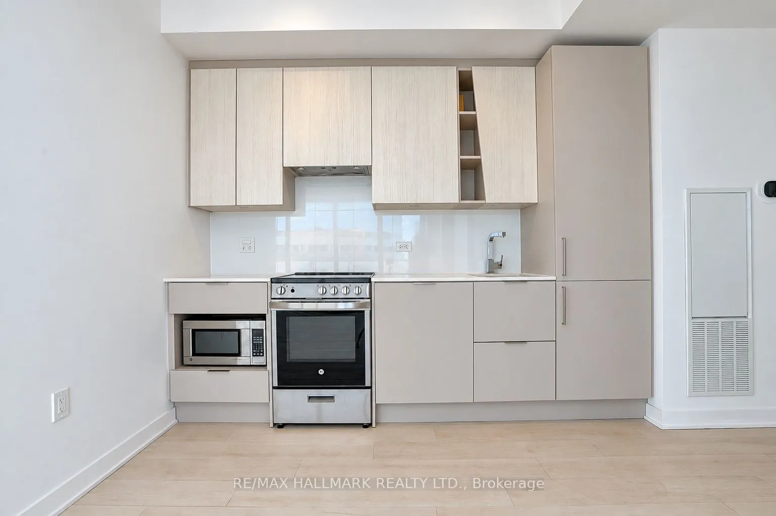 3900 Confederation Parkway #5504