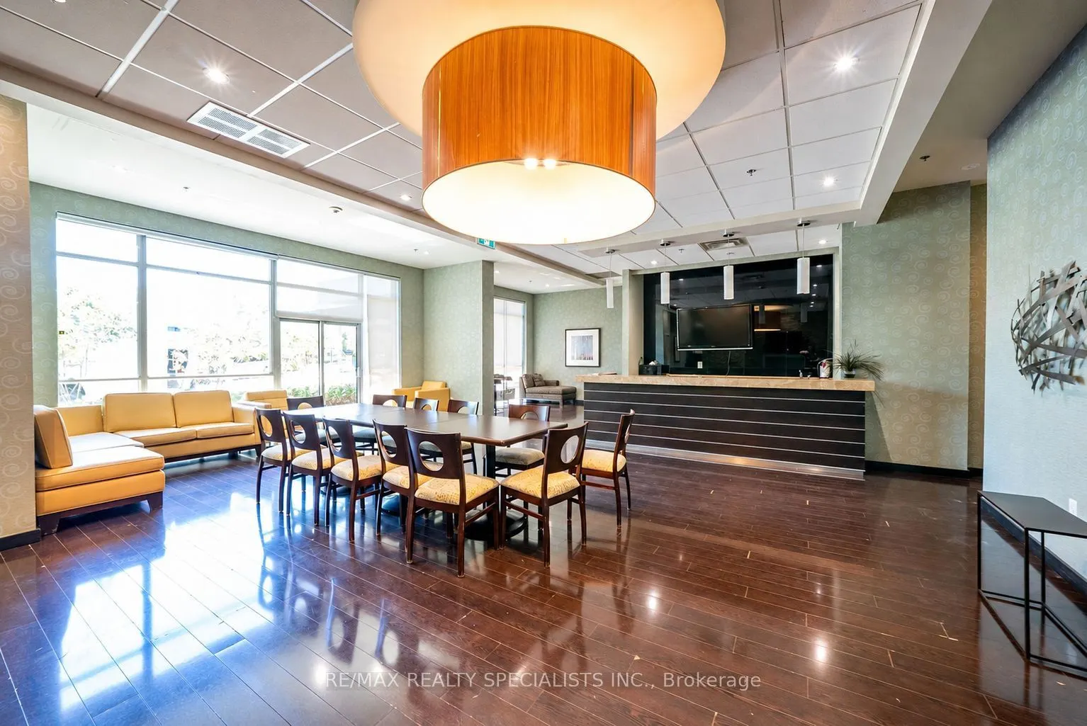 215 Queen Street E #1501