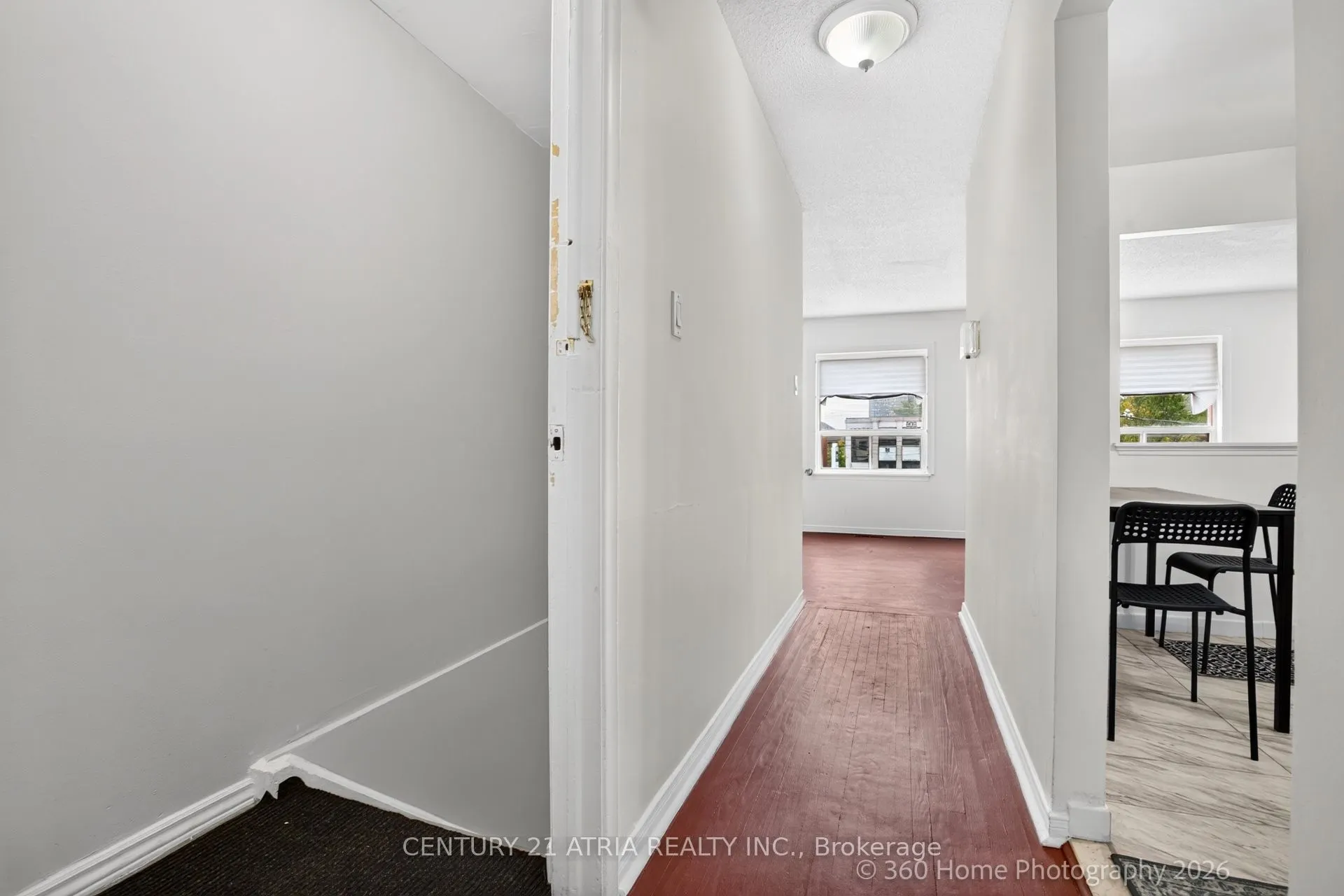 648-650 Wilson Avenue