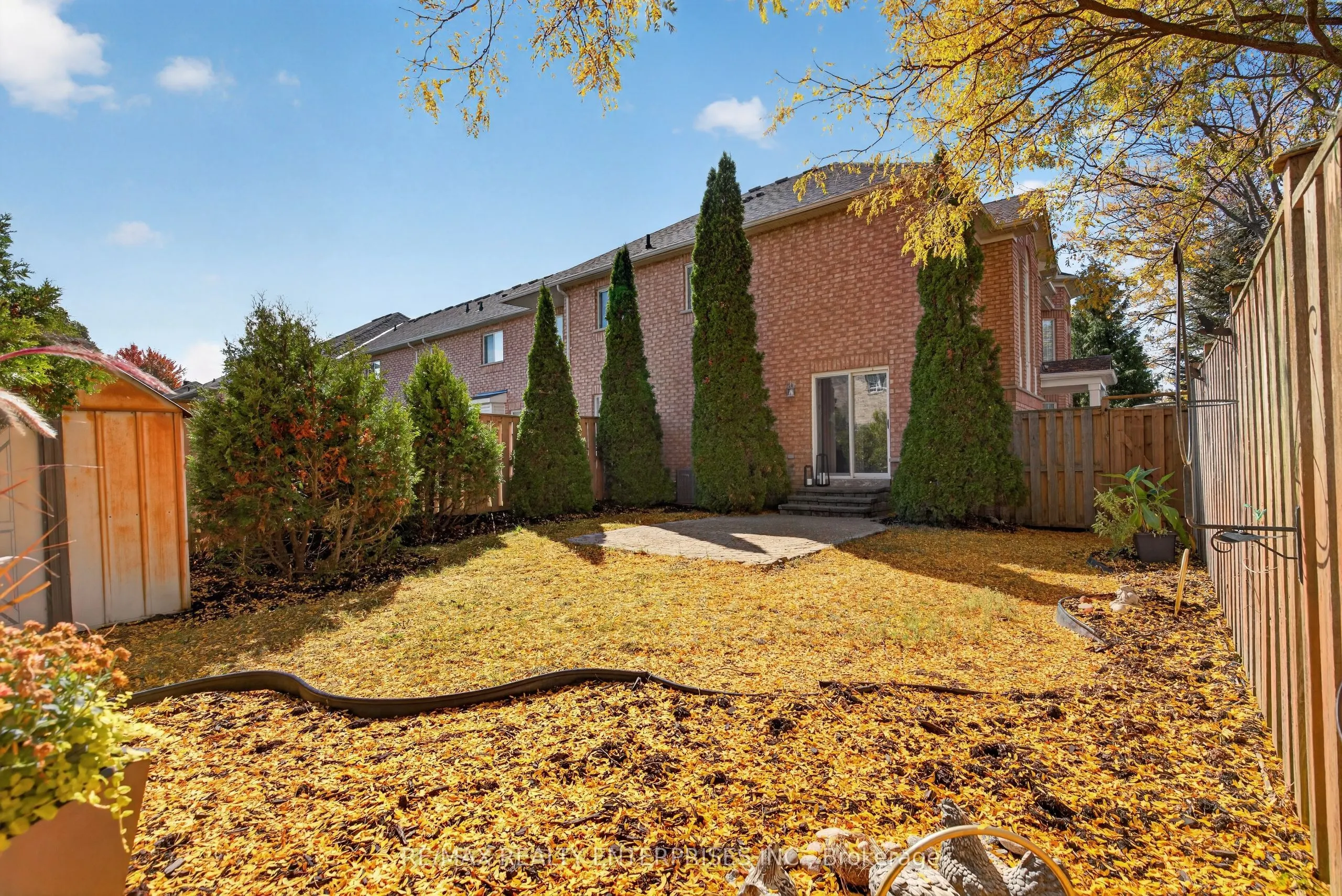 5555 Linwell Place