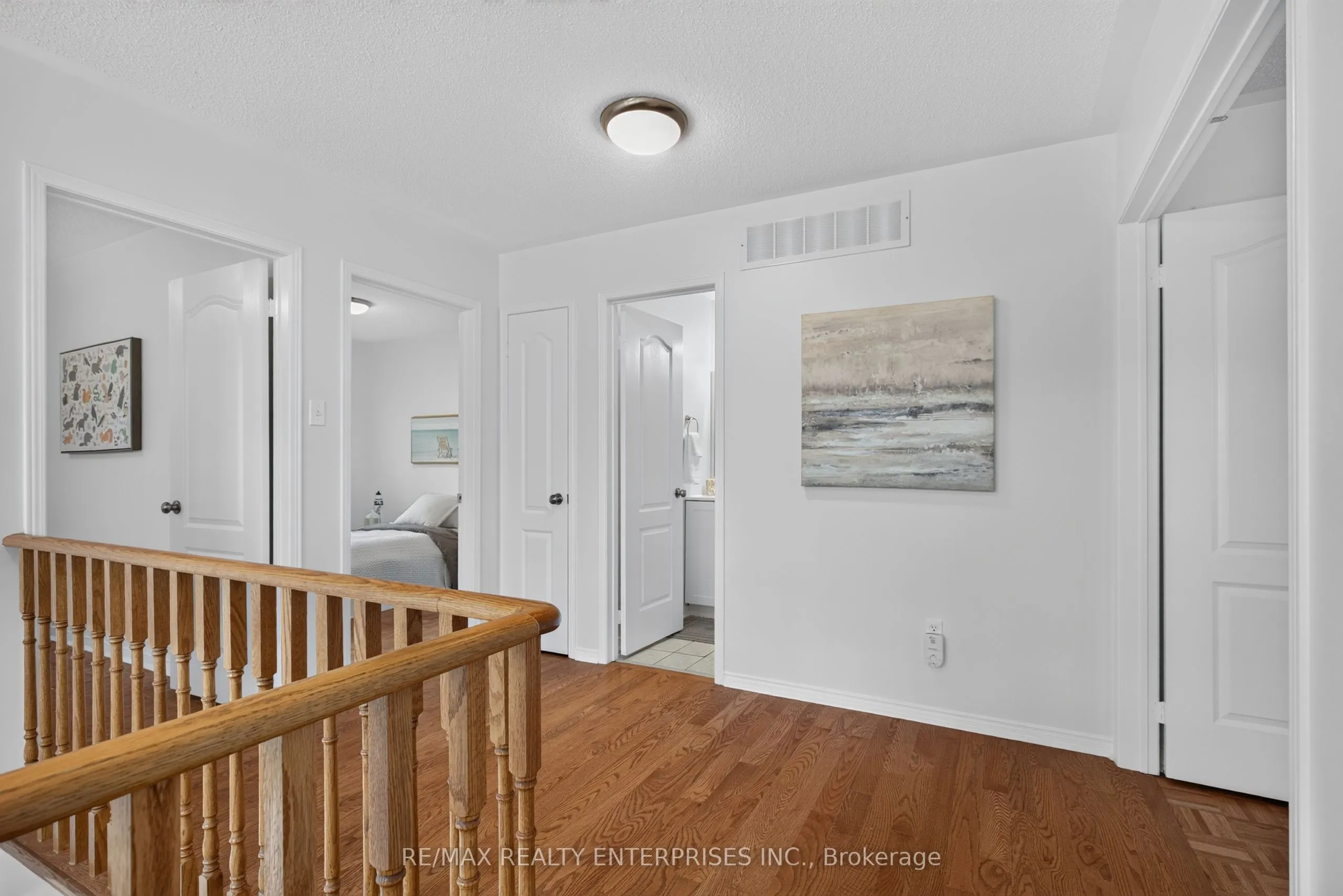 5555 Linwell Place