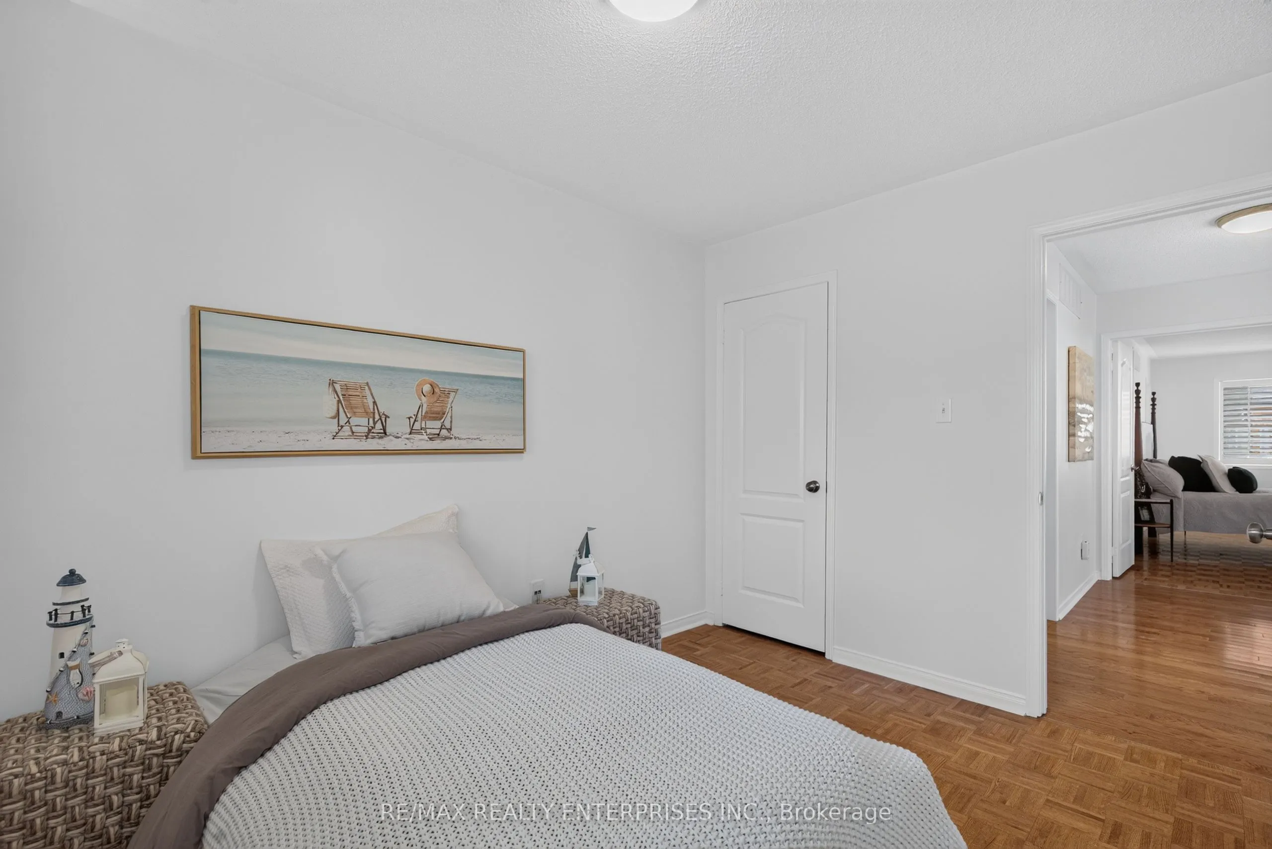 5555 Linwell Place