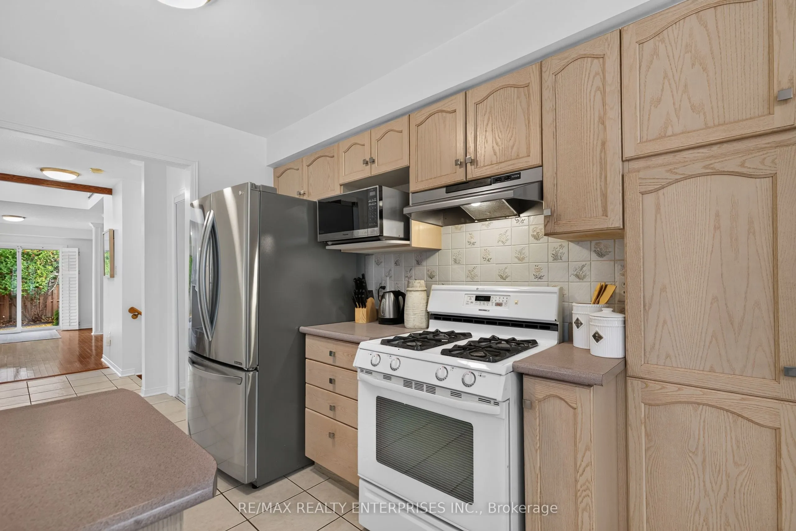 5555 Linwell Place