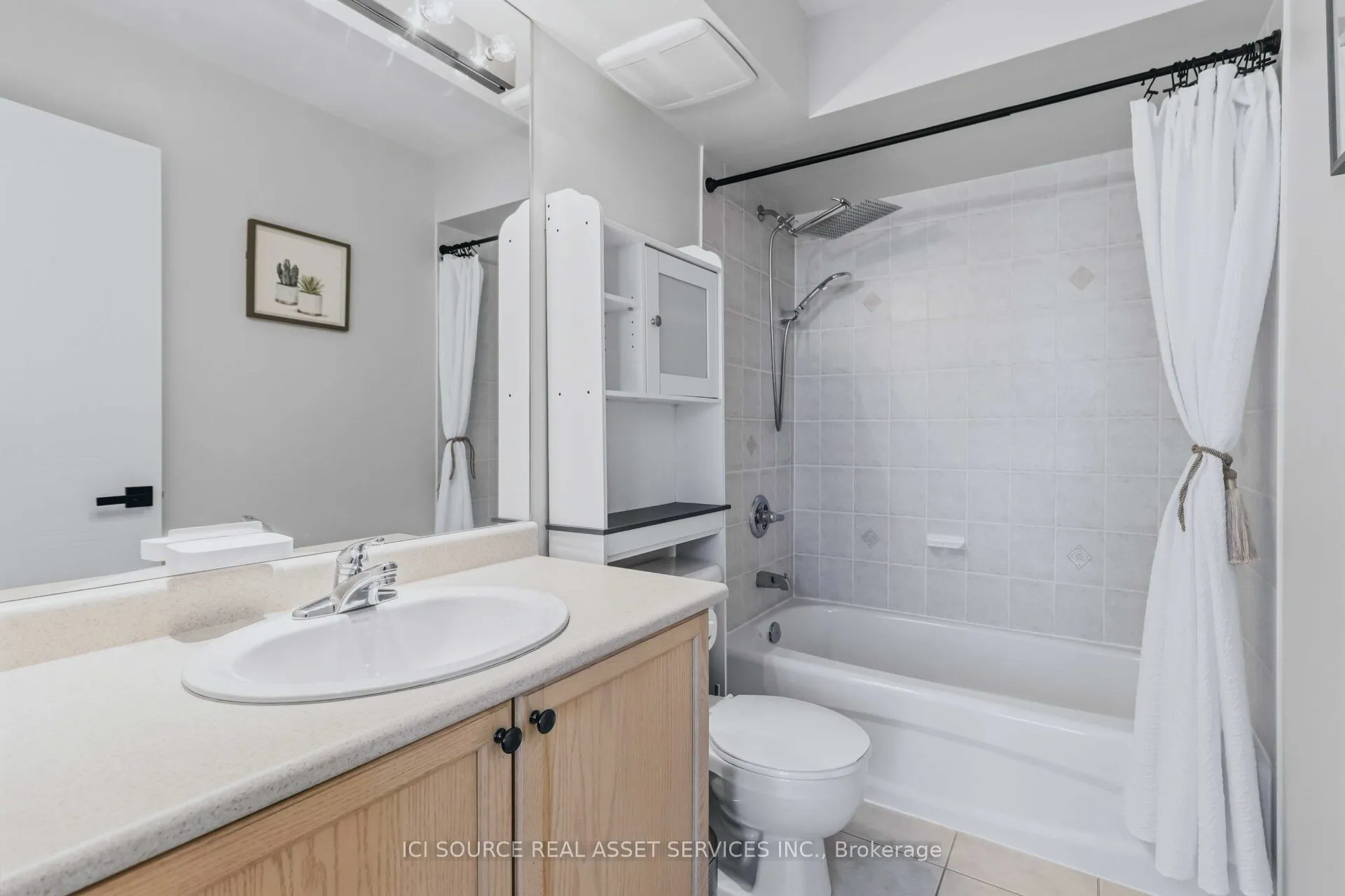 4985 Southampton Drive #48