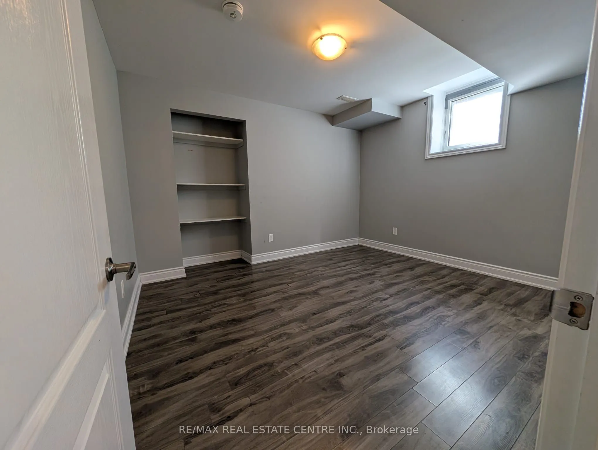 70 Showboat Crescent #BSMT