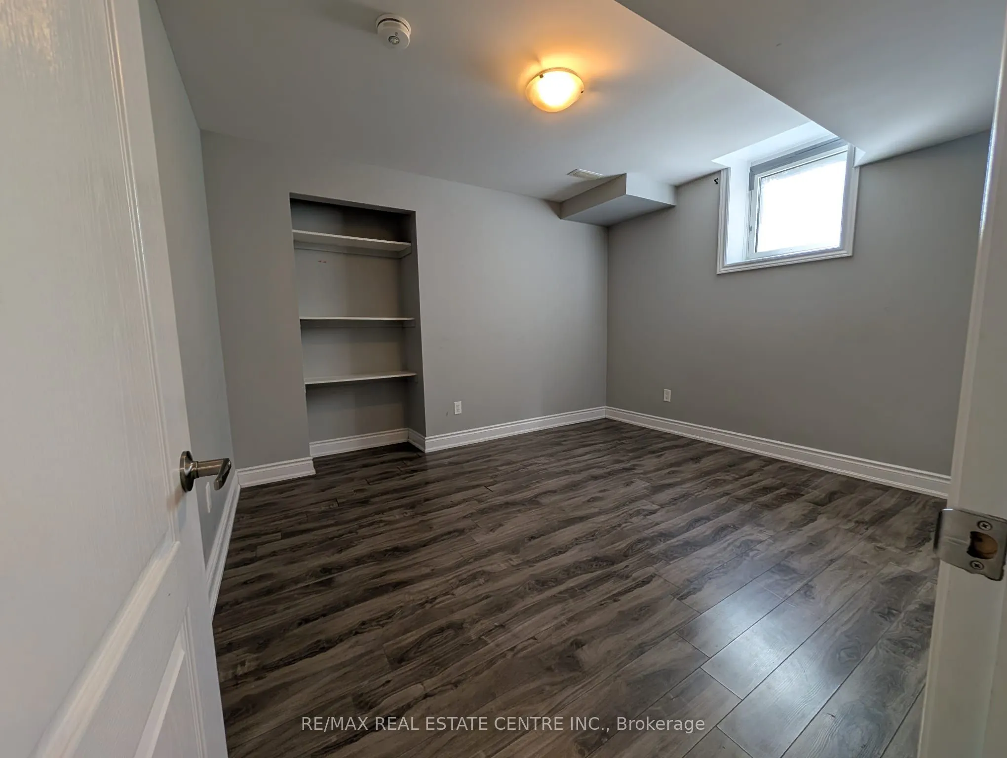 70 Showboat Crescent #BSMT