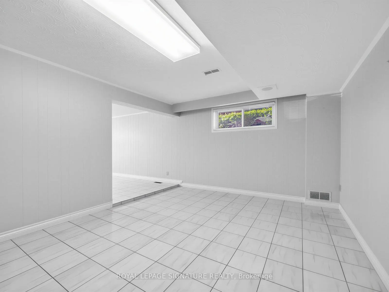 39 Buxton Road