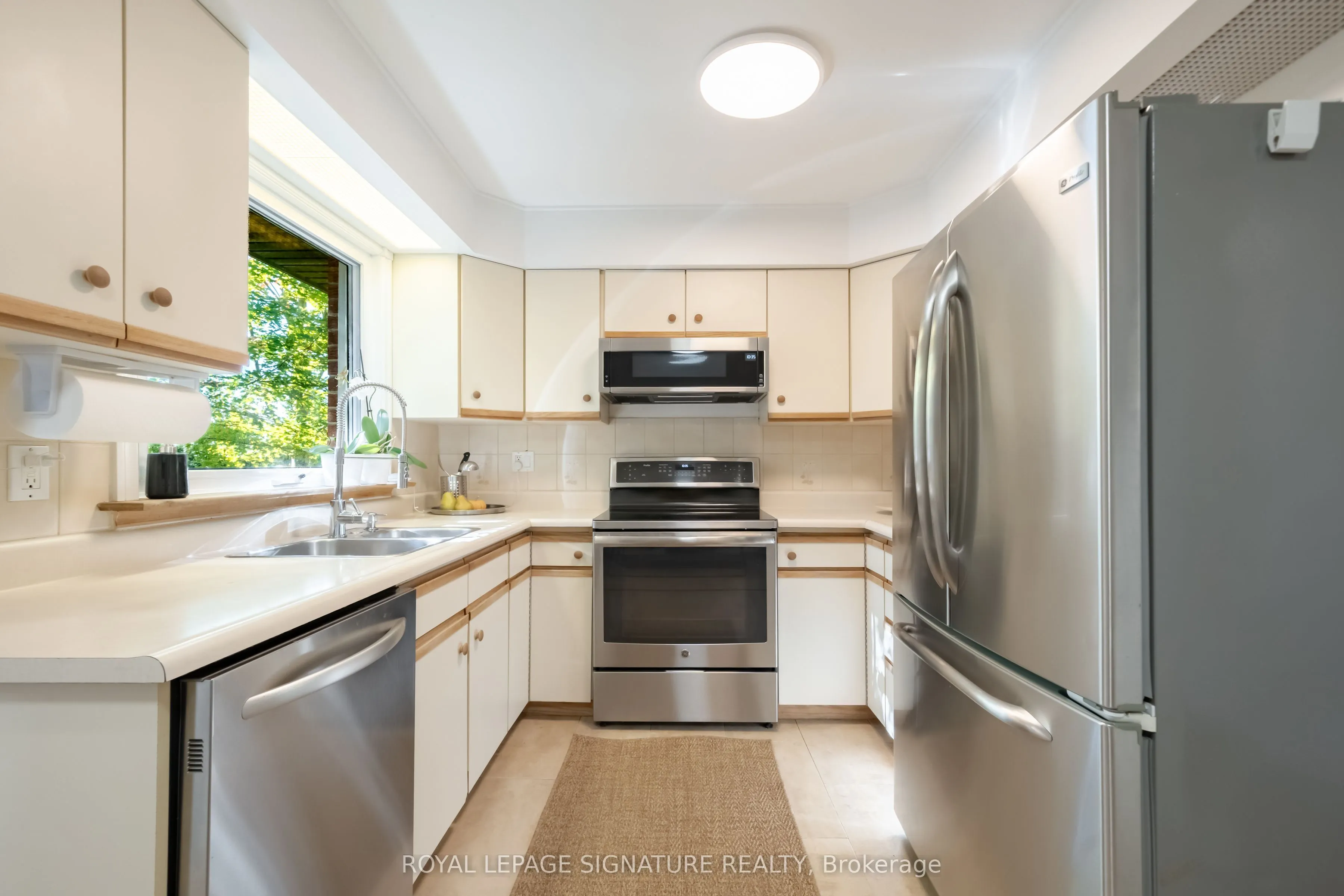 3510 Burningelm Crescent