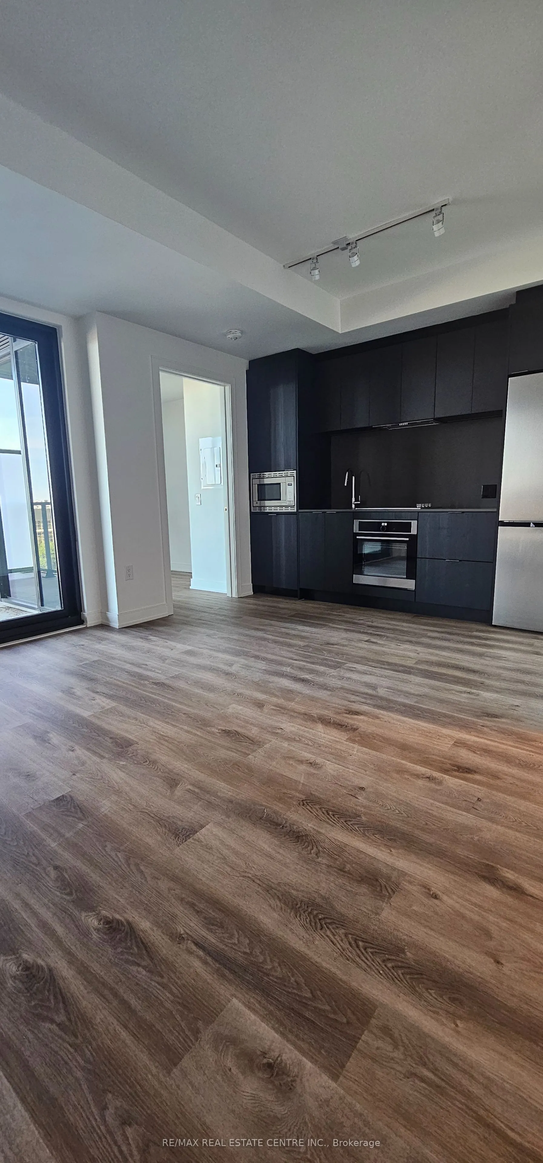 3009 Novar Road #727