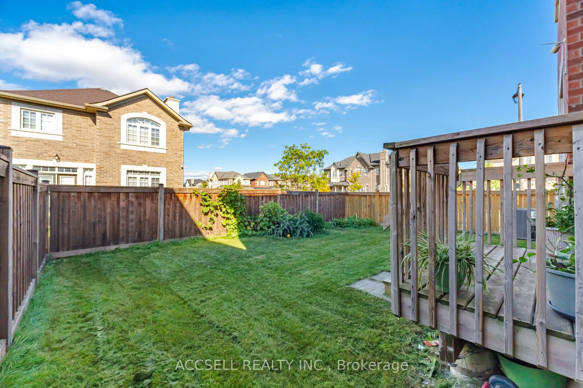 15271 Danby Road
