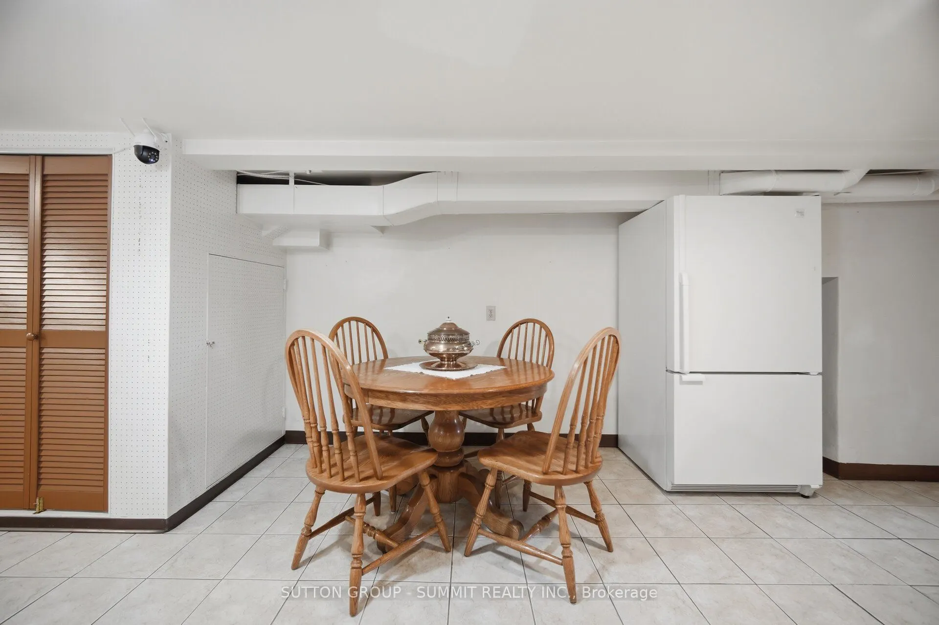 28 SYMINGTON Avenue