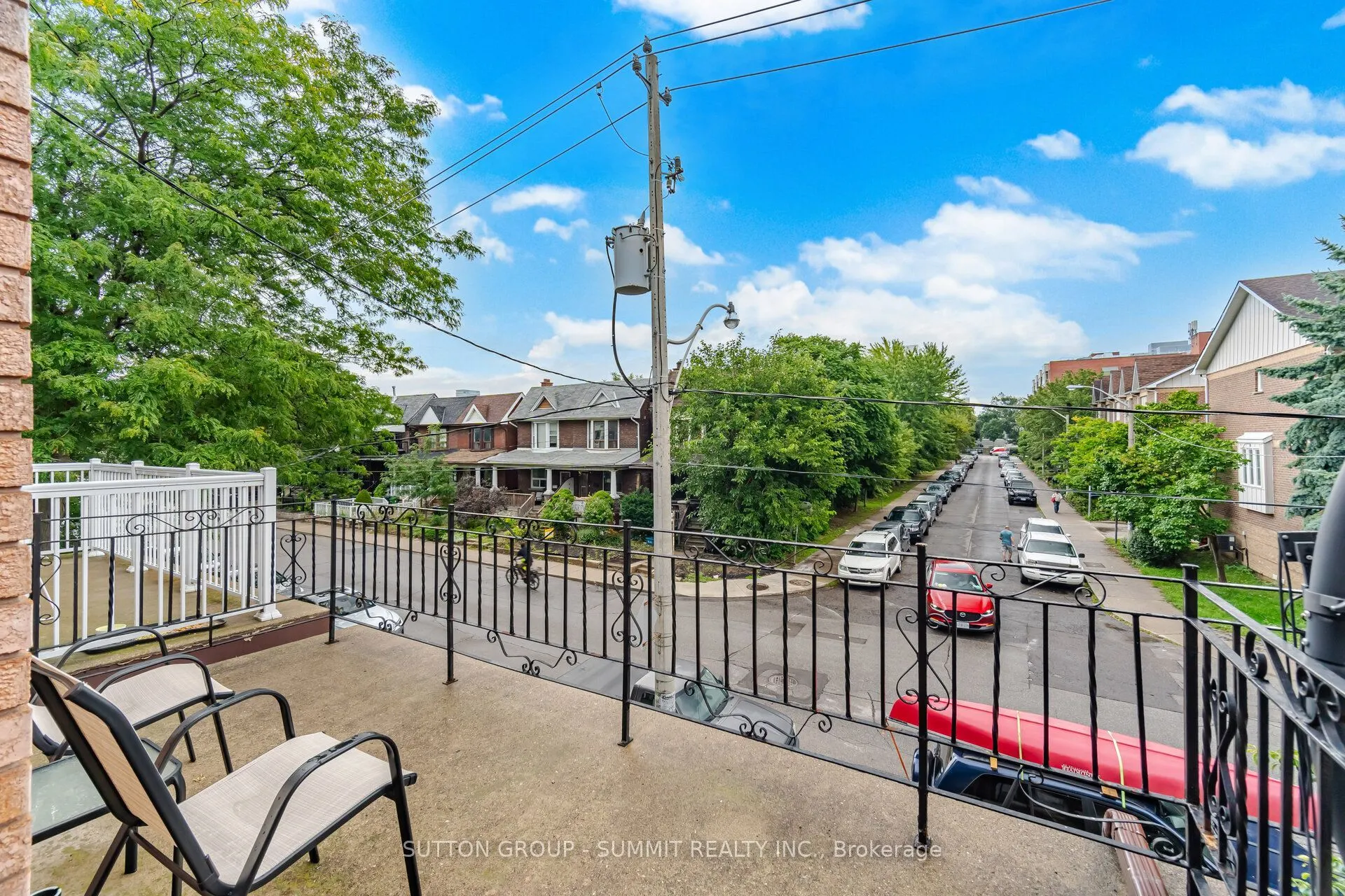 28 SYMINGTON Avenue