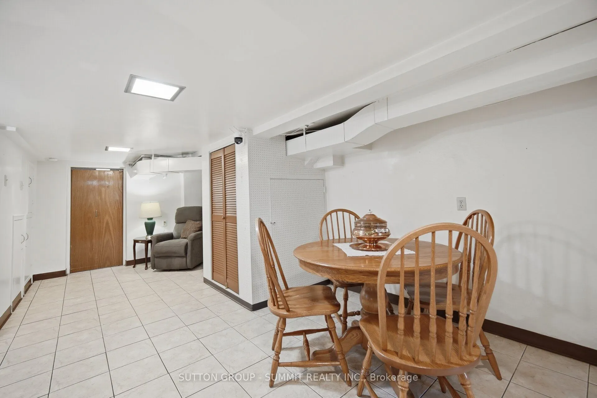 28 SYMINGTON Avenue