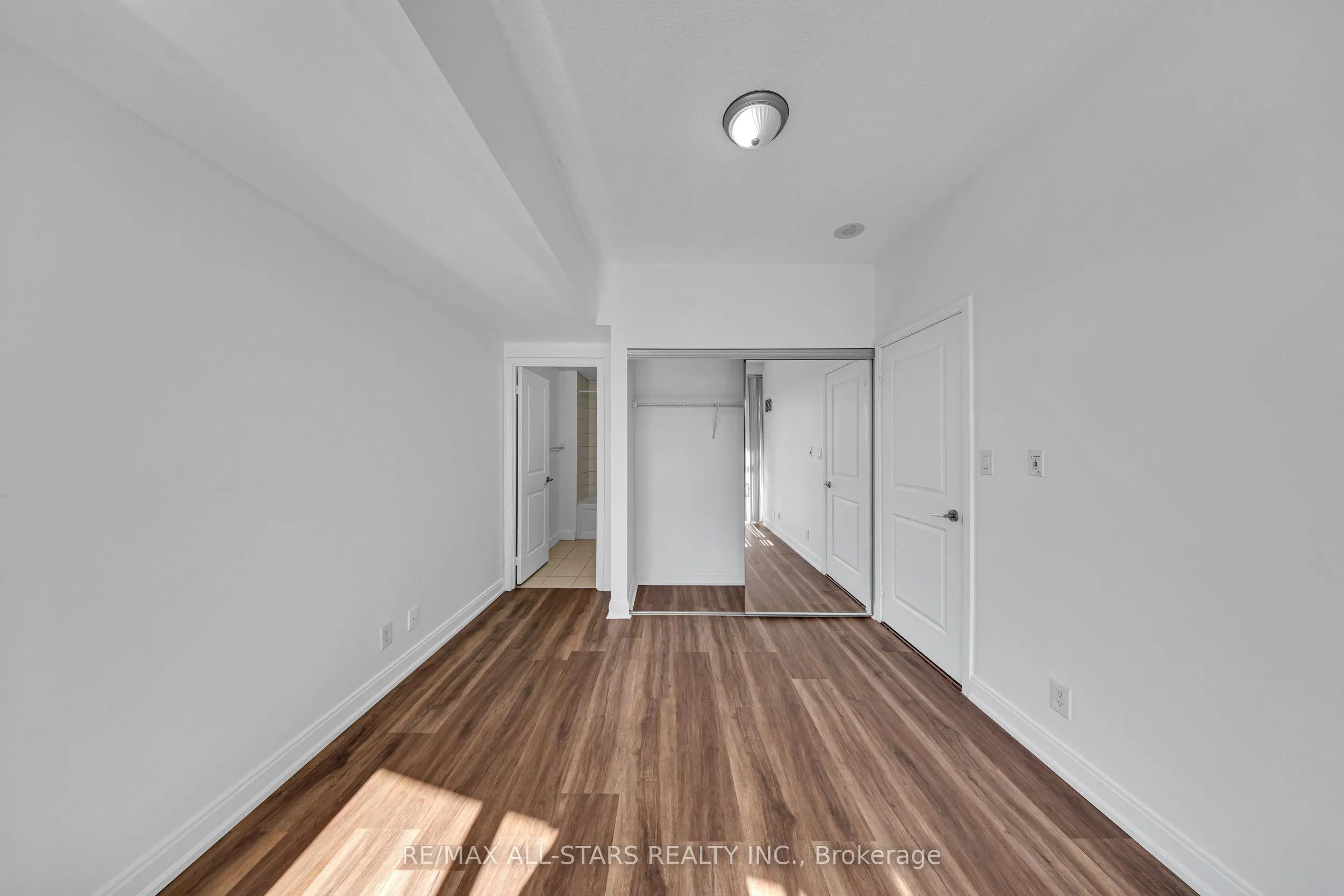 50 Absolute Avenue #2705