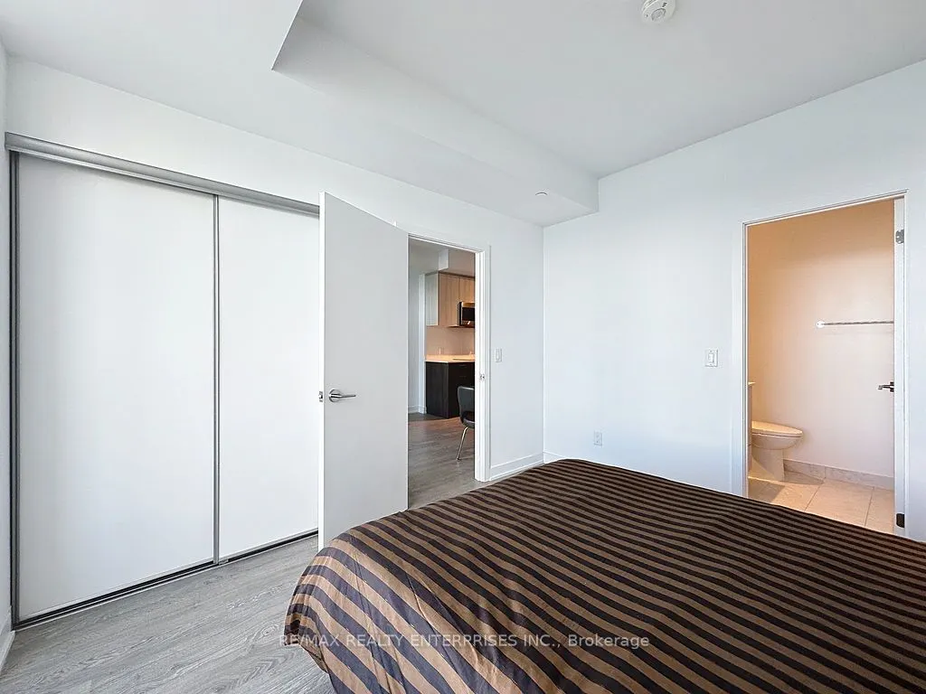 1926 Lake Shore Boulevard W #3607