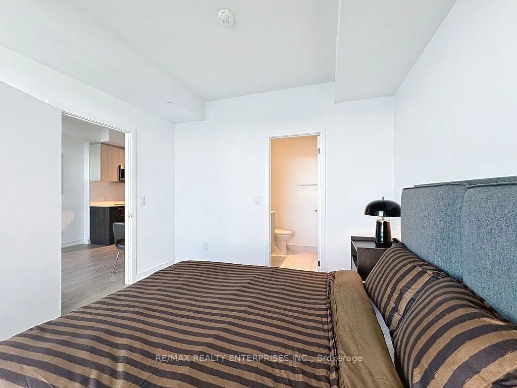 1926 Lake Shore Boulevard W #3607