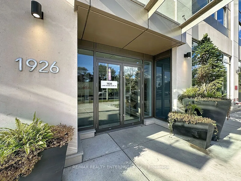 1926 Lake Shore Boulevard W #3607