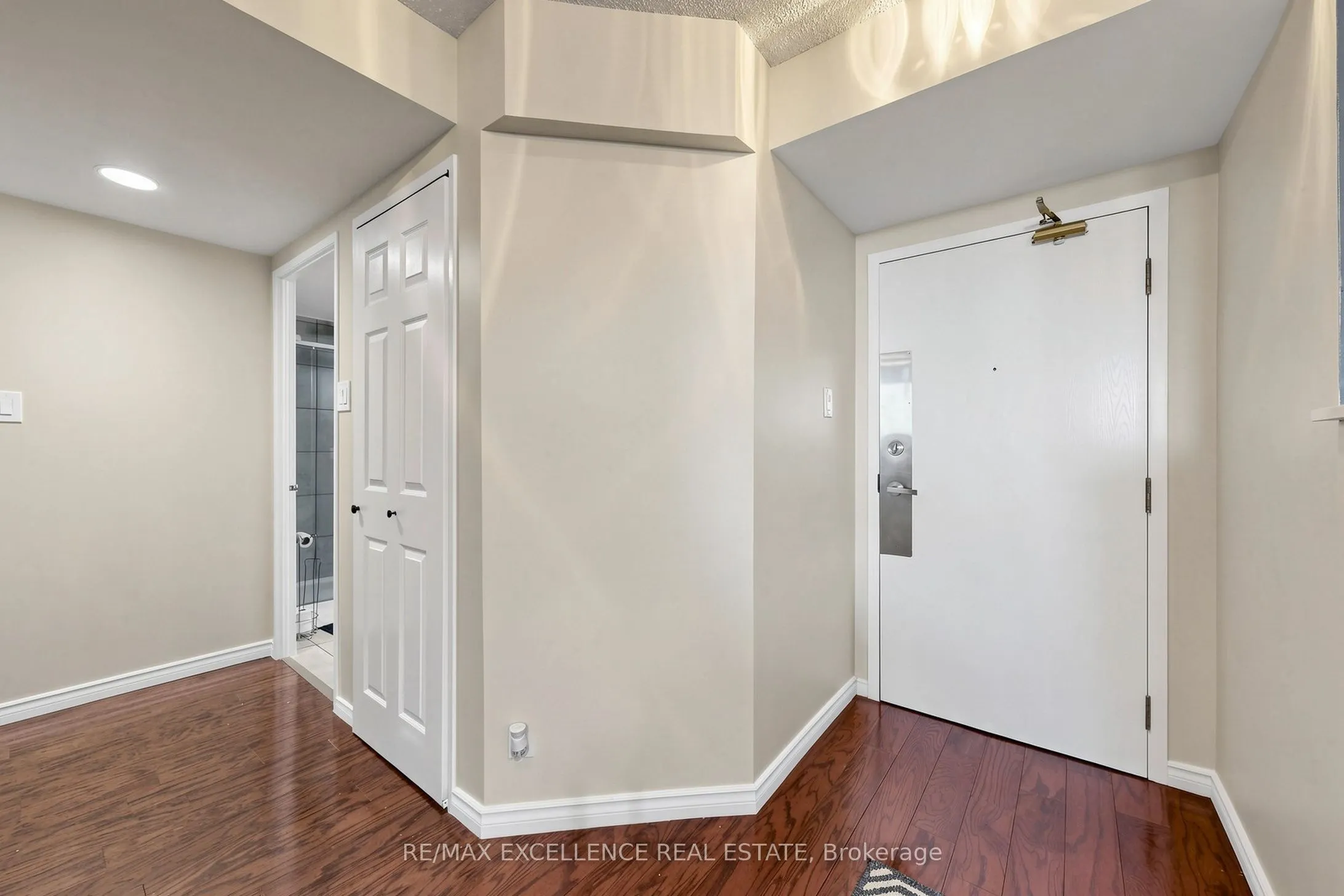 6 Humberline Drive #524