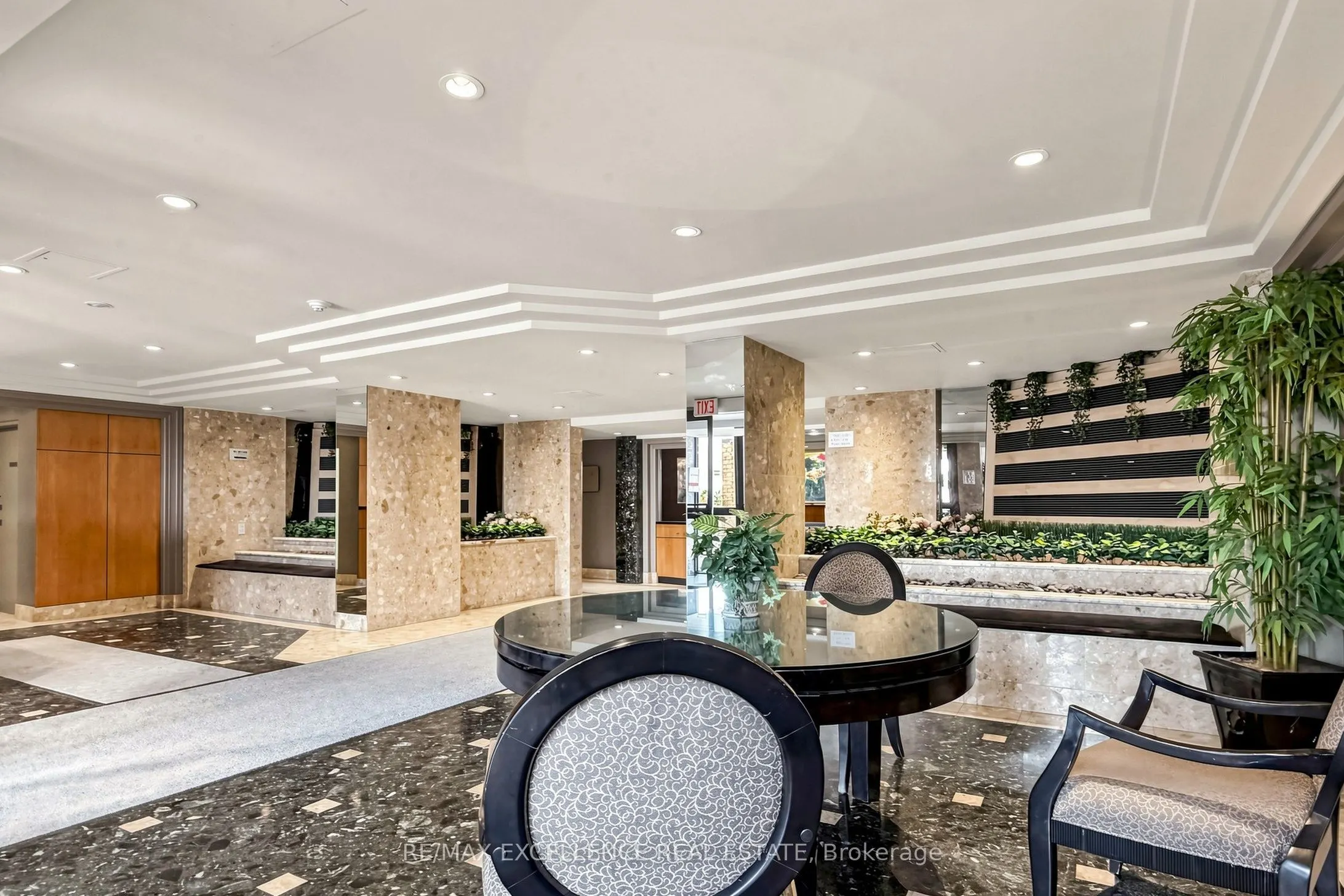 6 Humberline Drive #524