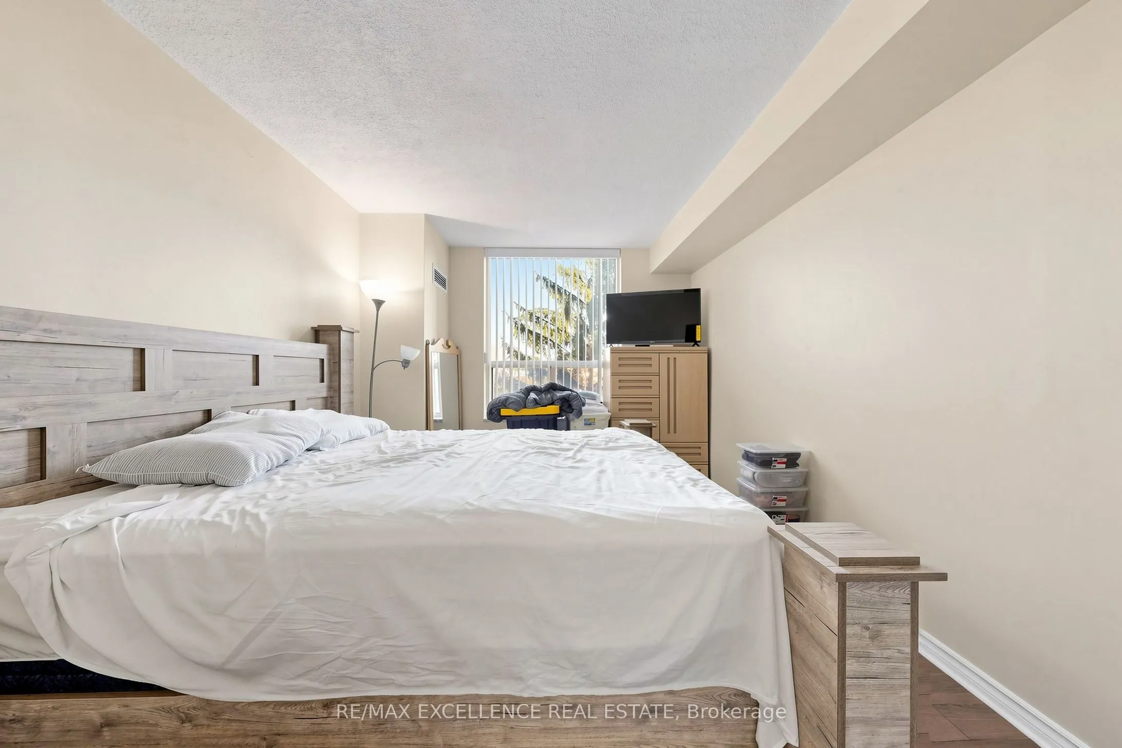 6 Humberline Drive #524