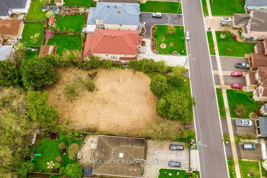 101 (Part Lot 2) Fairview Road W