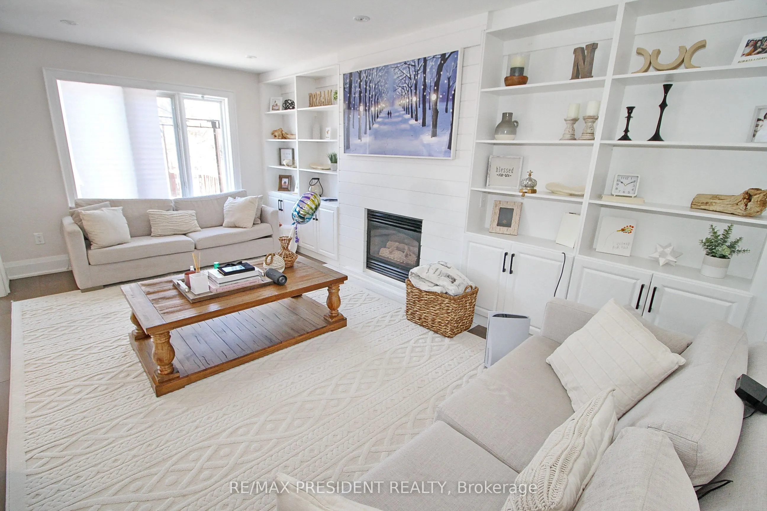 32 Deerglen Drive