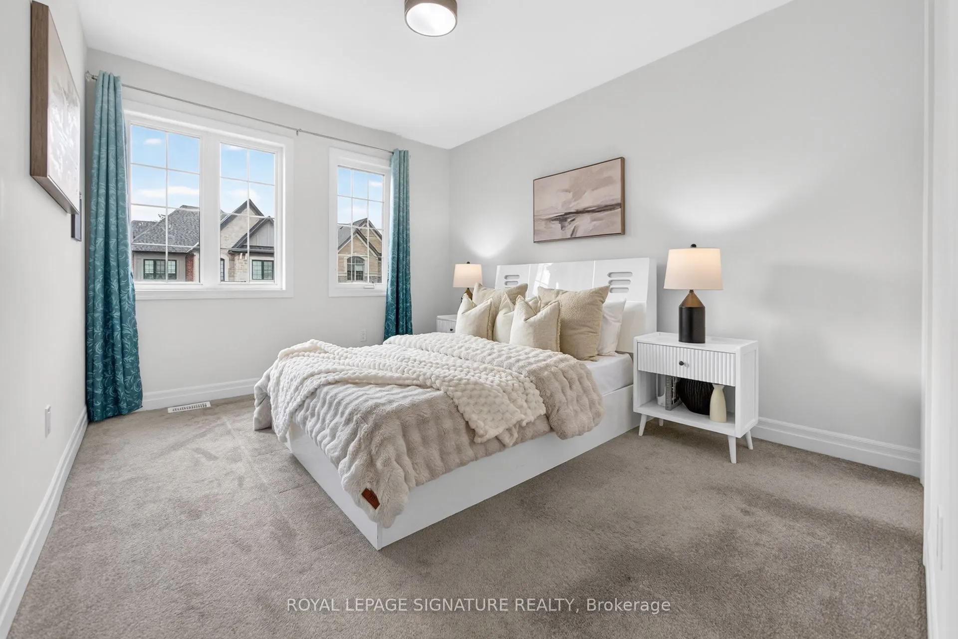 1493 Ford Strathy Crescent
