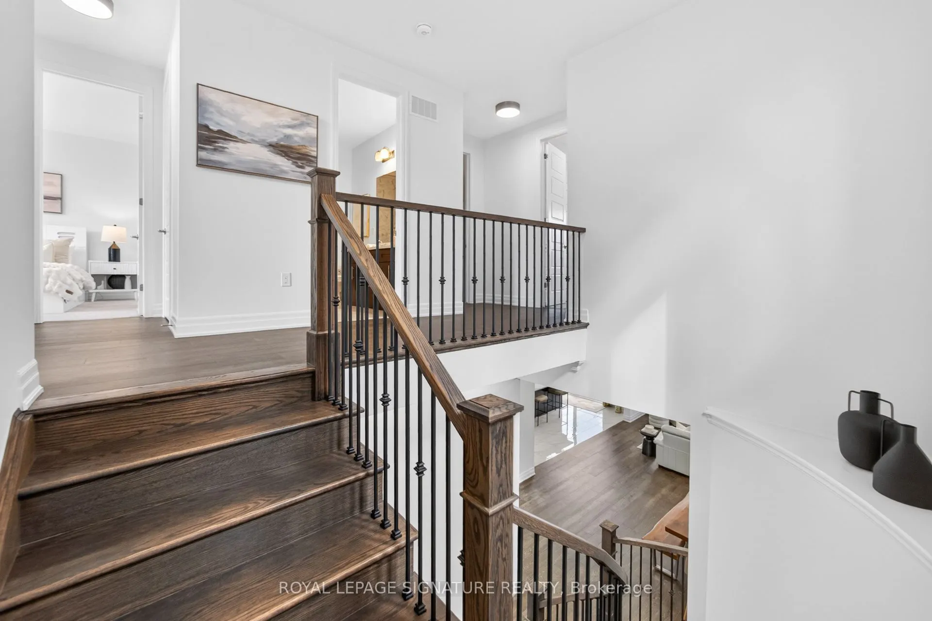 1493 Ford Strathy Crescent