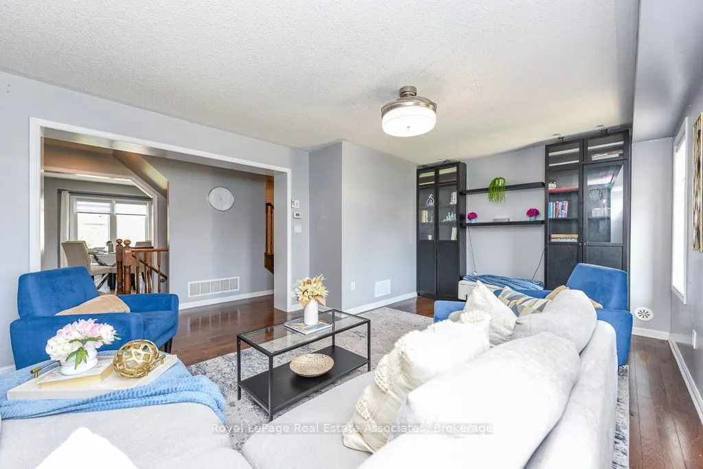 6 Ventura Avenue #2