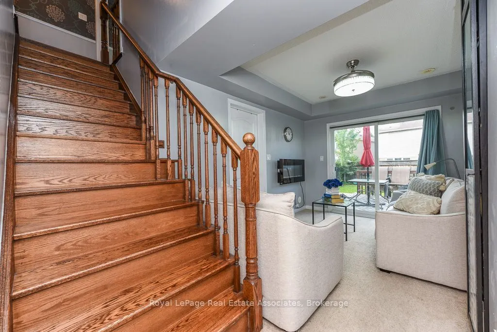 6 Ventura Avenue #2