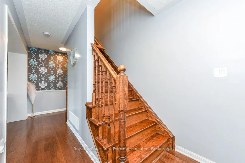 6 Ventura Avenue #2