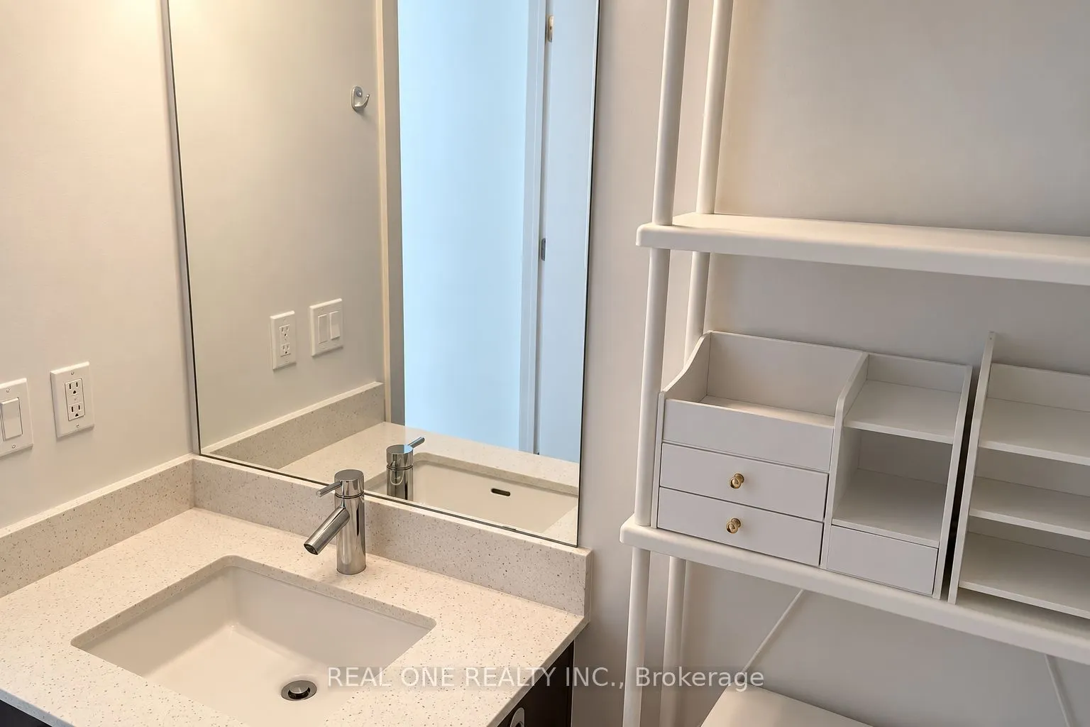 2200 Lakeshore Boulevard W #3203