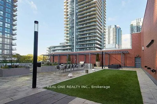 2200 Lakeshore Boulevard W #3203