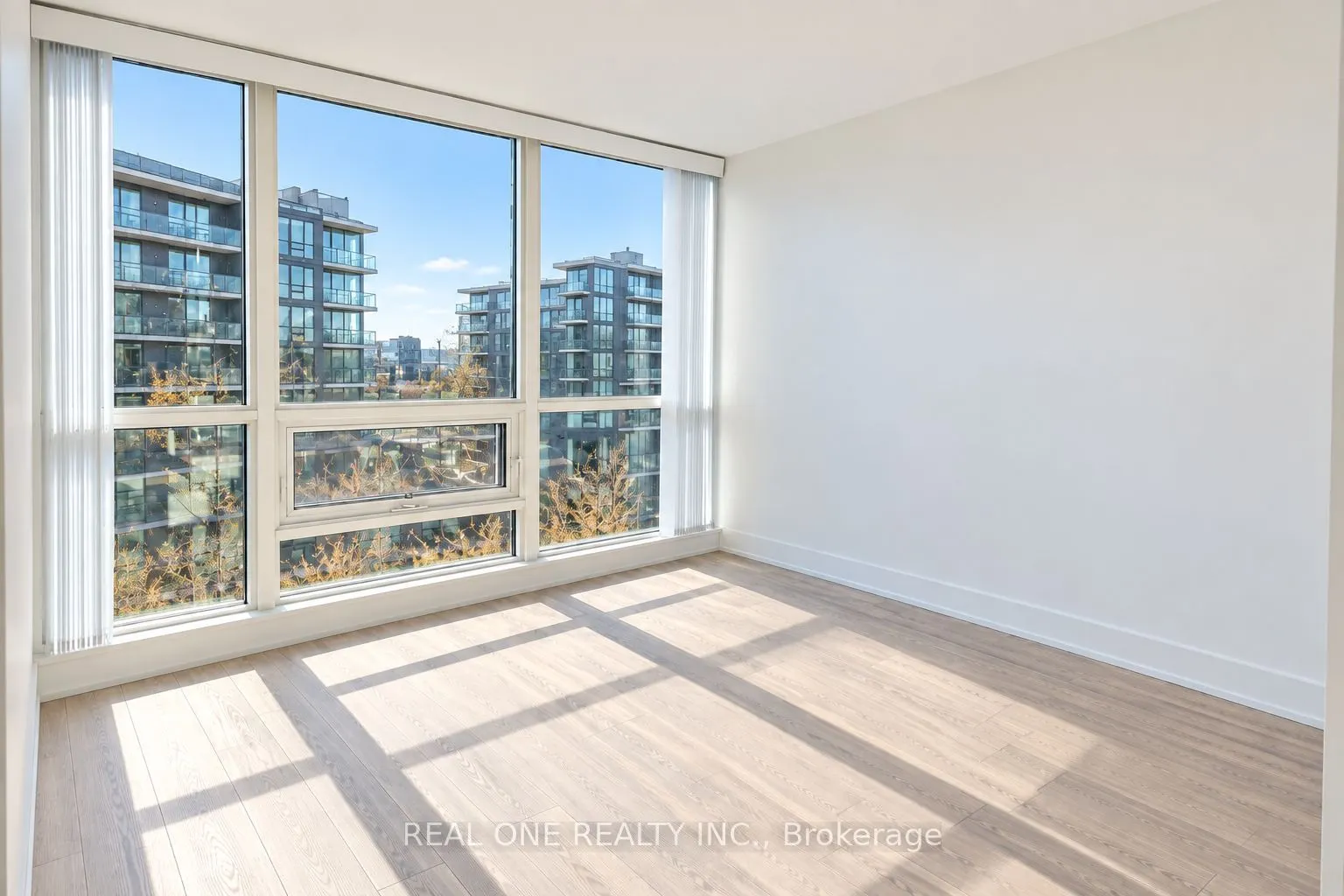 2200 Lakeshore Boulevard W #3203