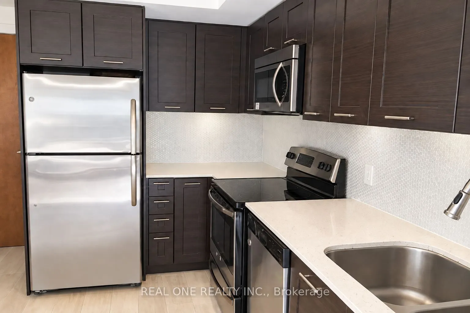 2200 Lakeshore Boulevard W #3203