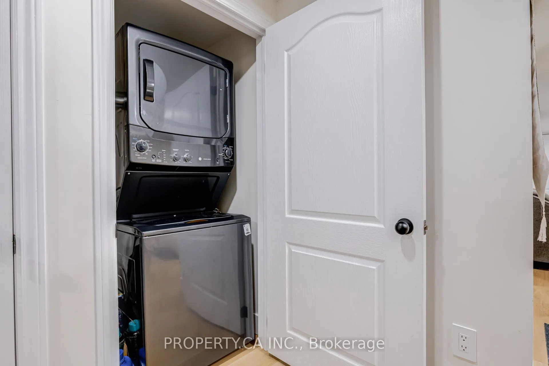 3067 Cabano Crescent S #Basement