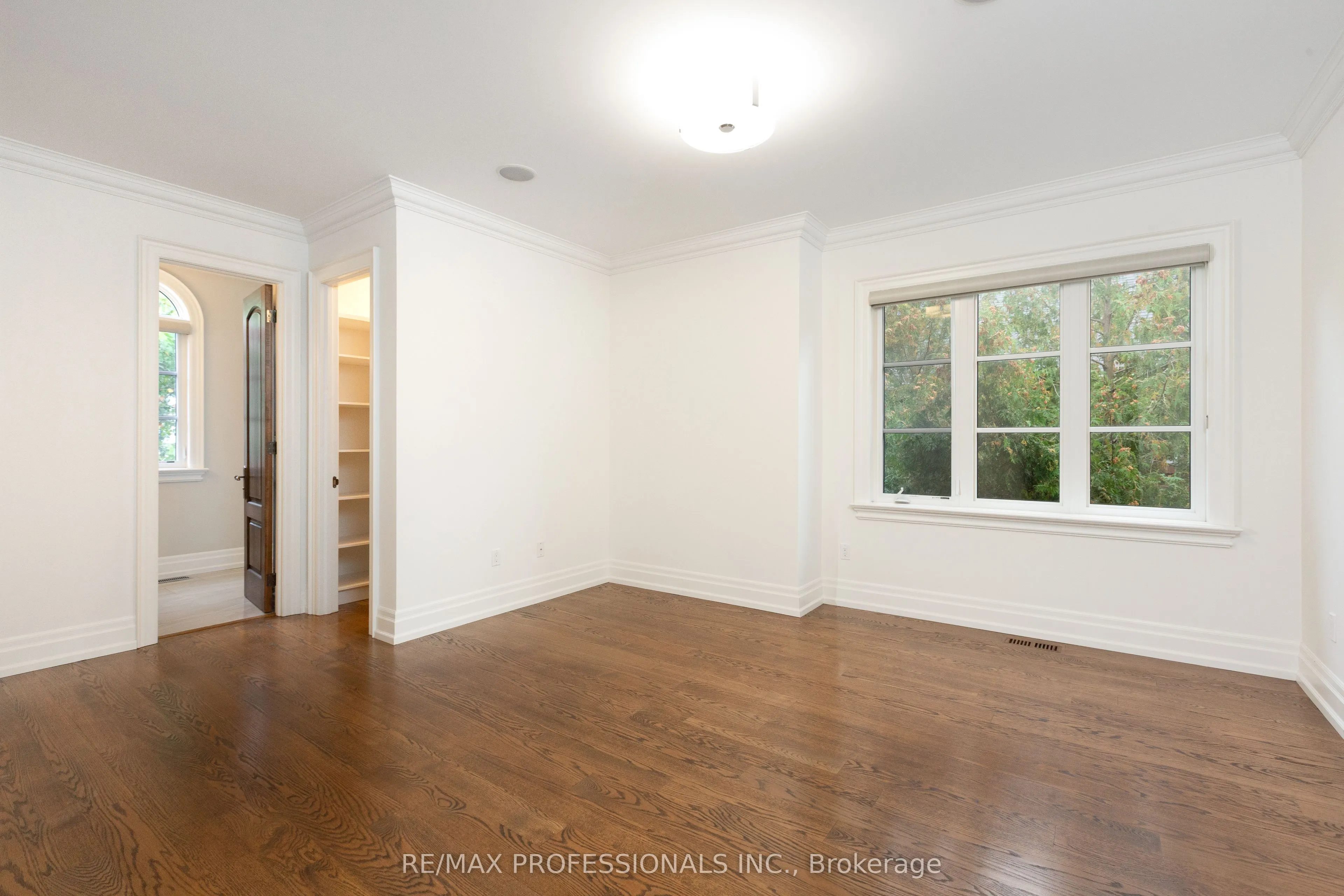 191 Edenbridge Drive