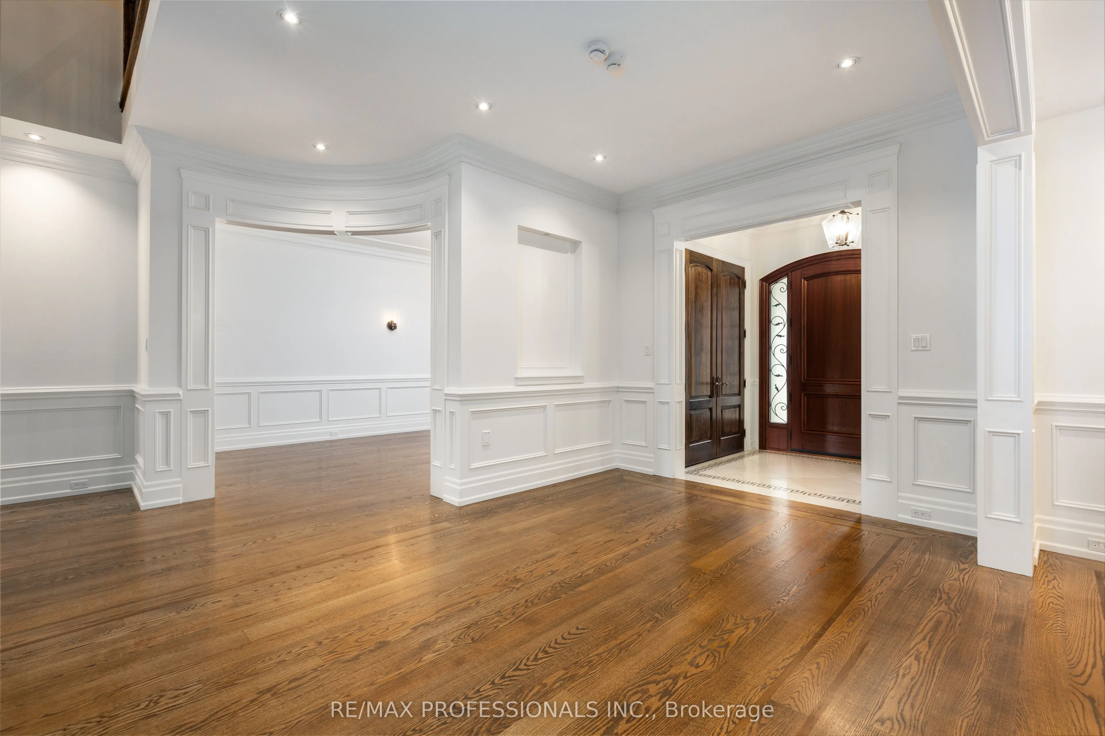 191 Edenbridge Drive