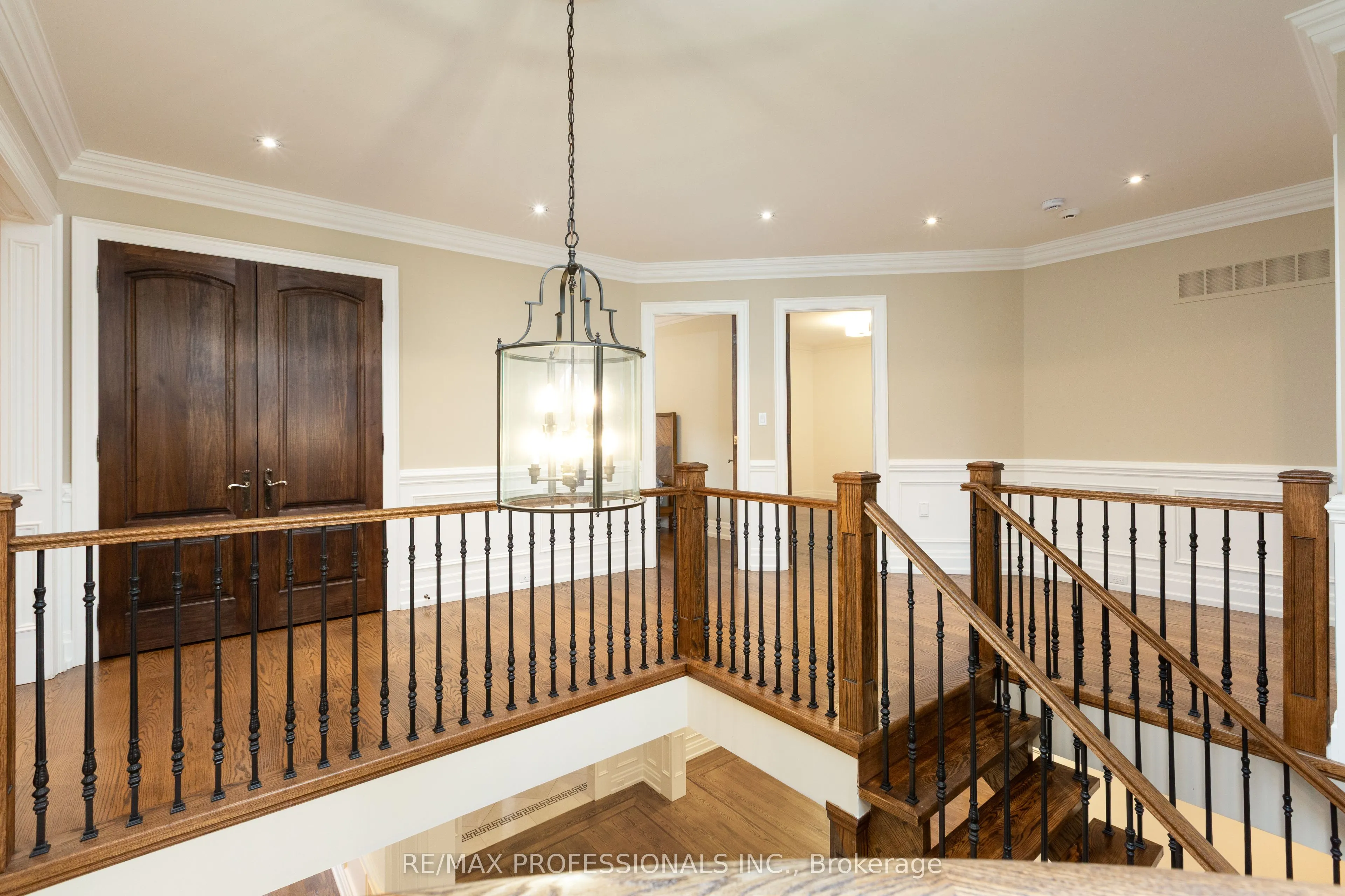 191 Edenbridge Drive