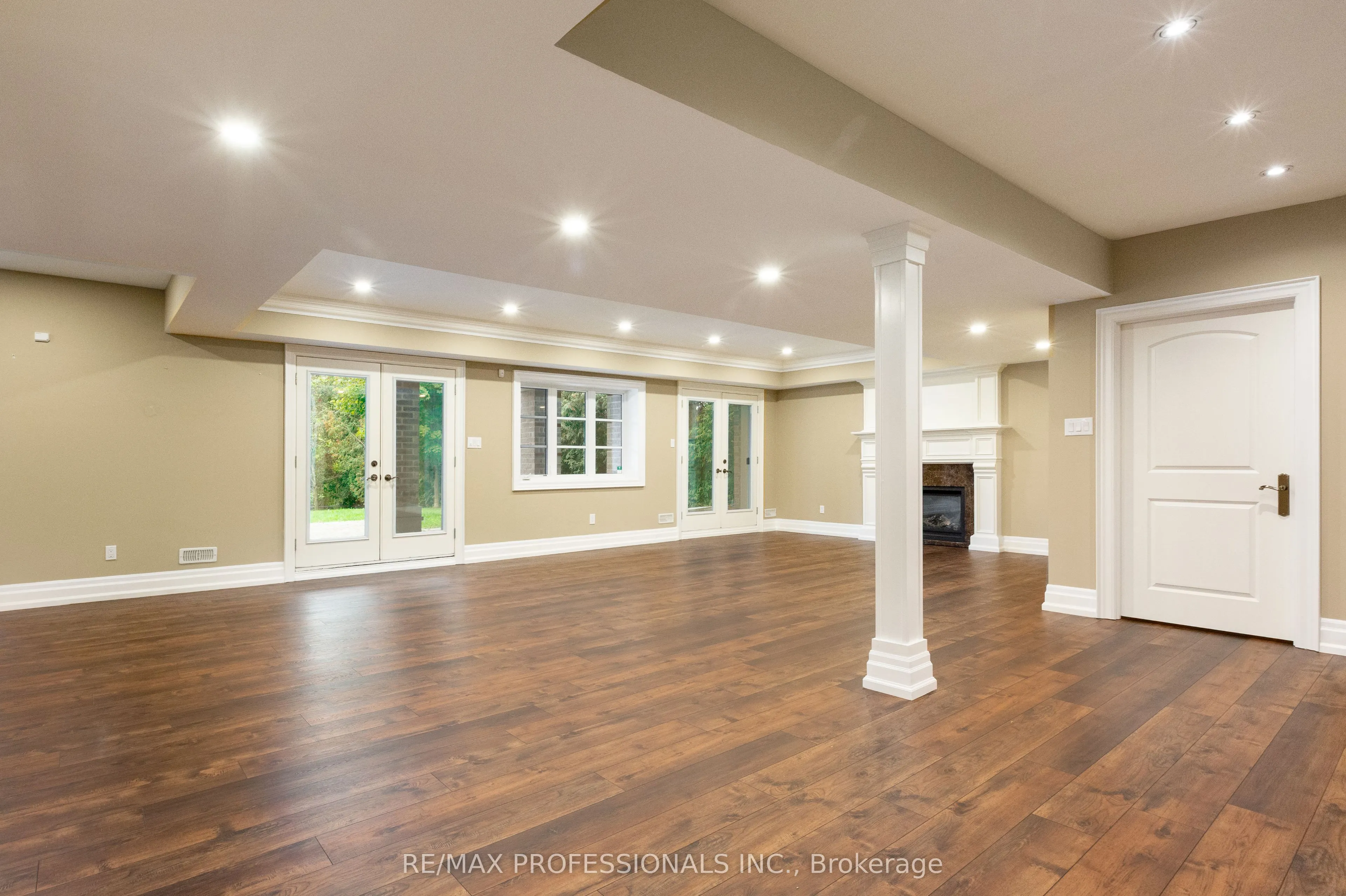 191 Edenbridge Drive