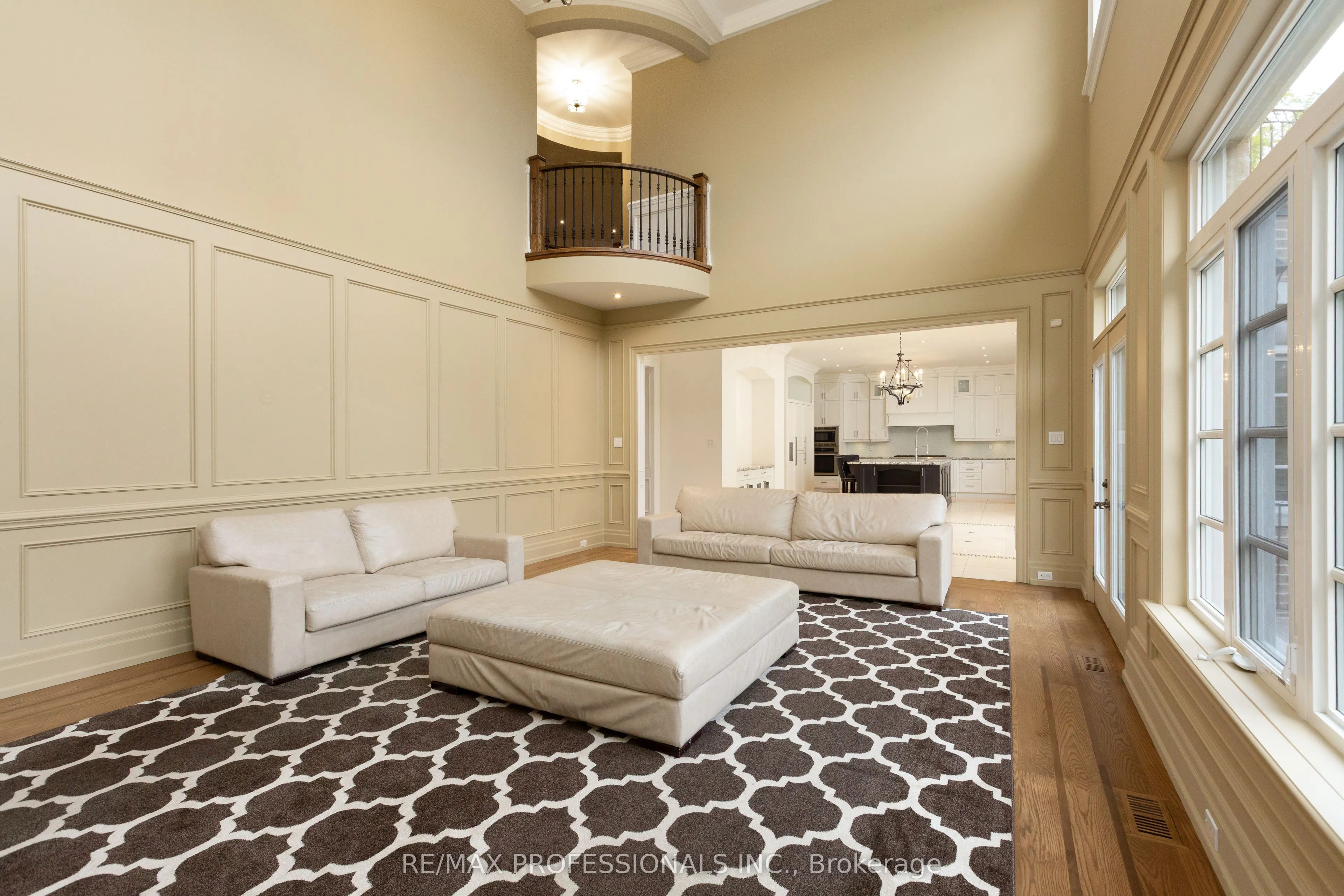191 Edenbridge Drive