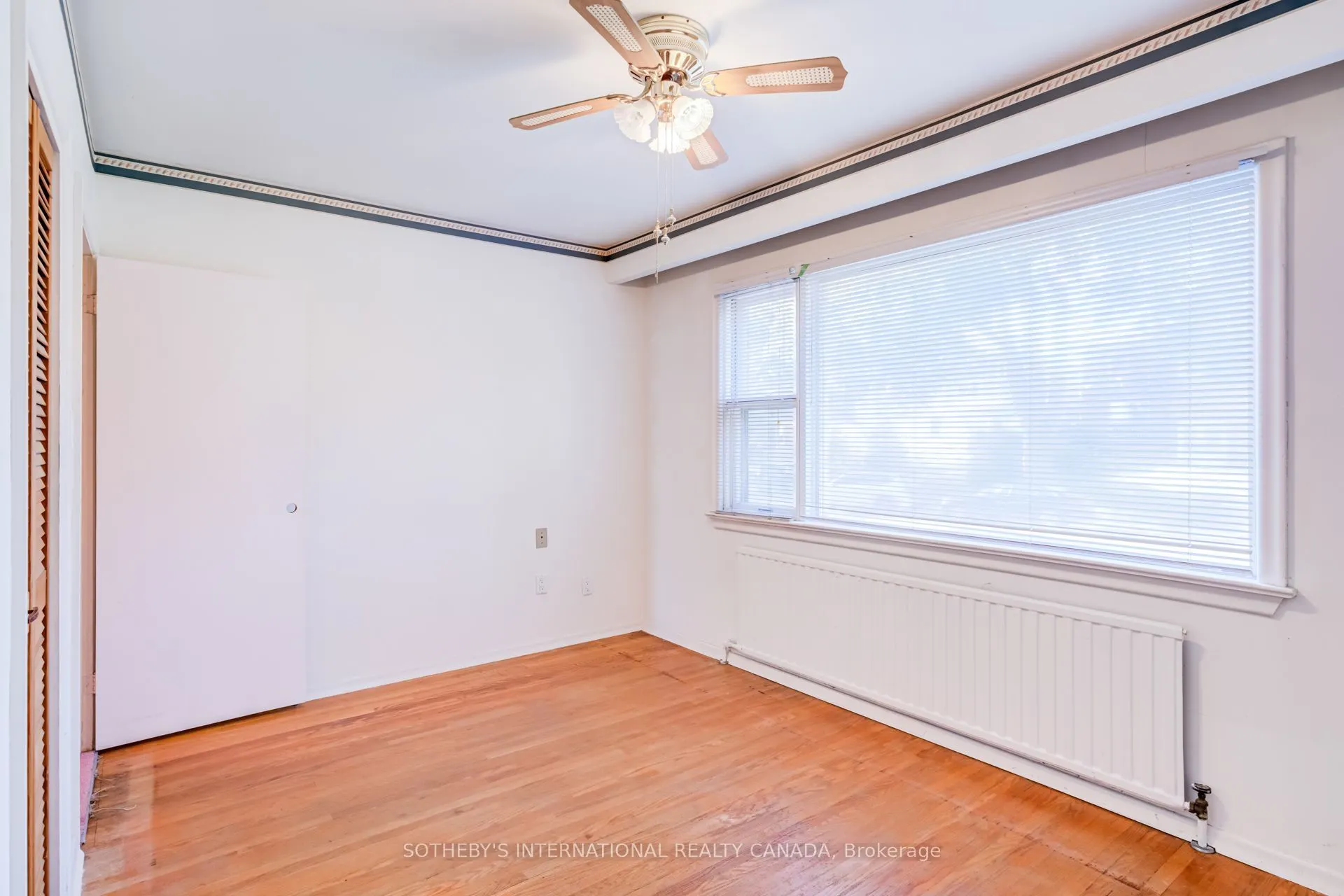 407 Lake Promenade
