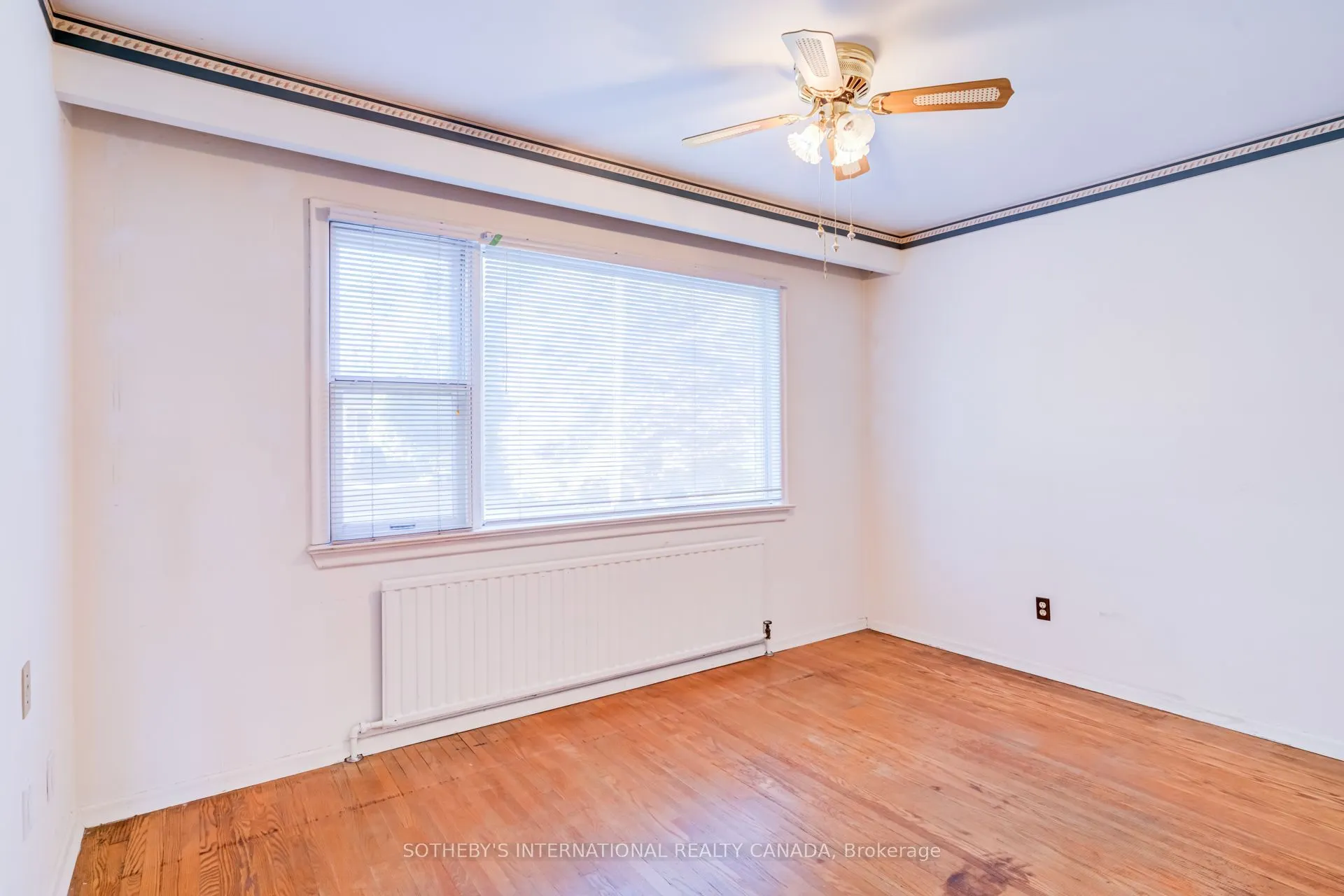 407 Lake Promenade