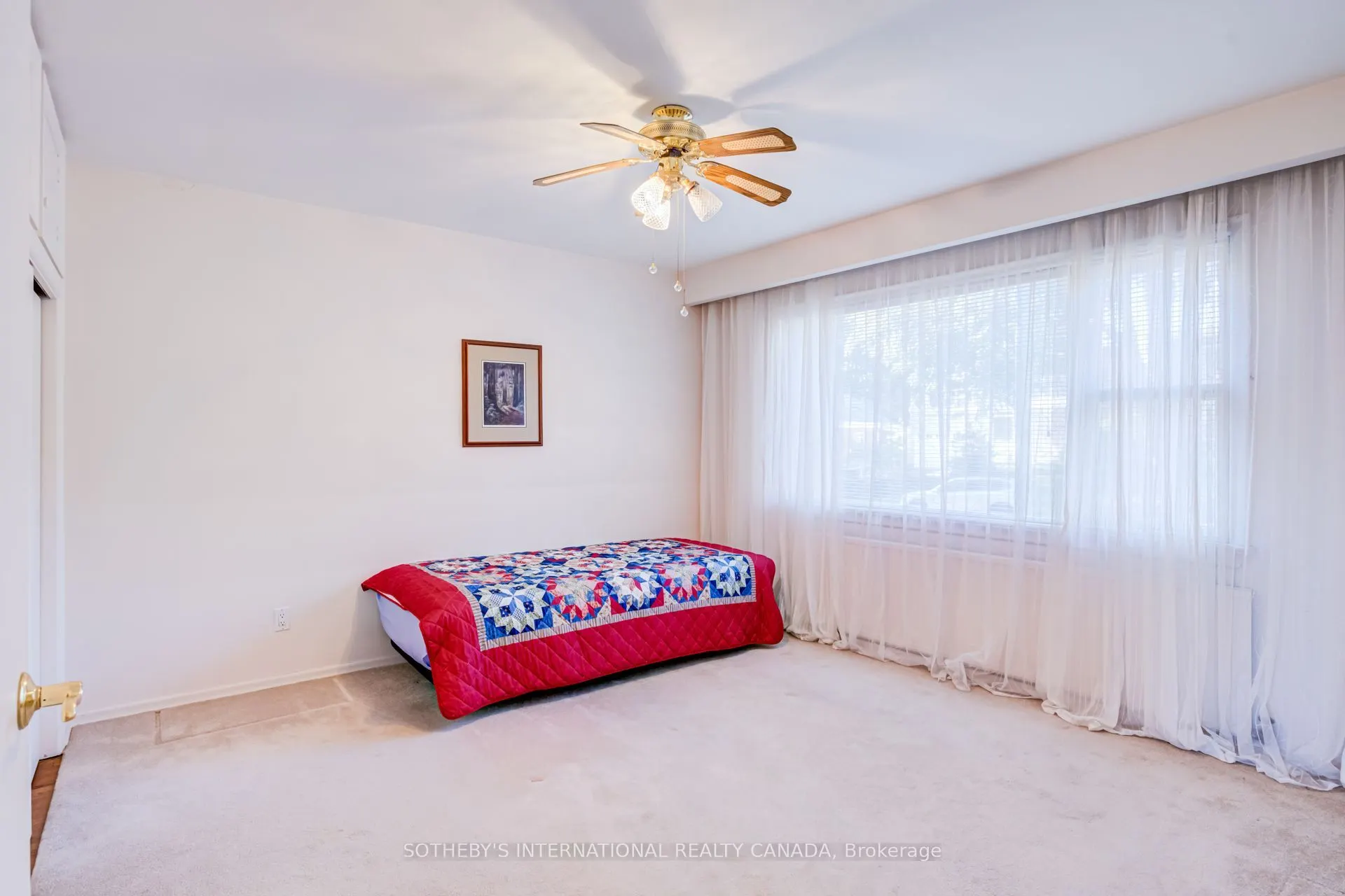 407 Lake Promenade