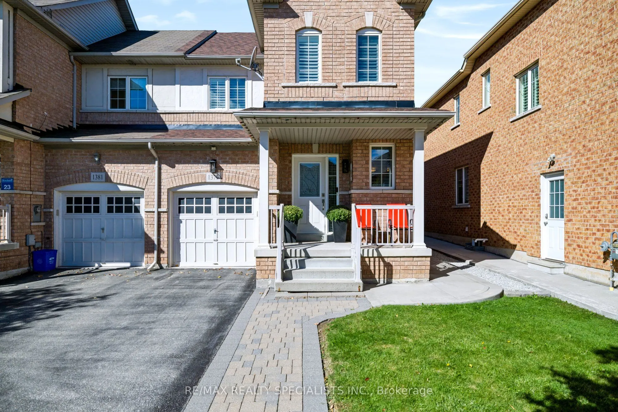 1379 Brandon Terrace