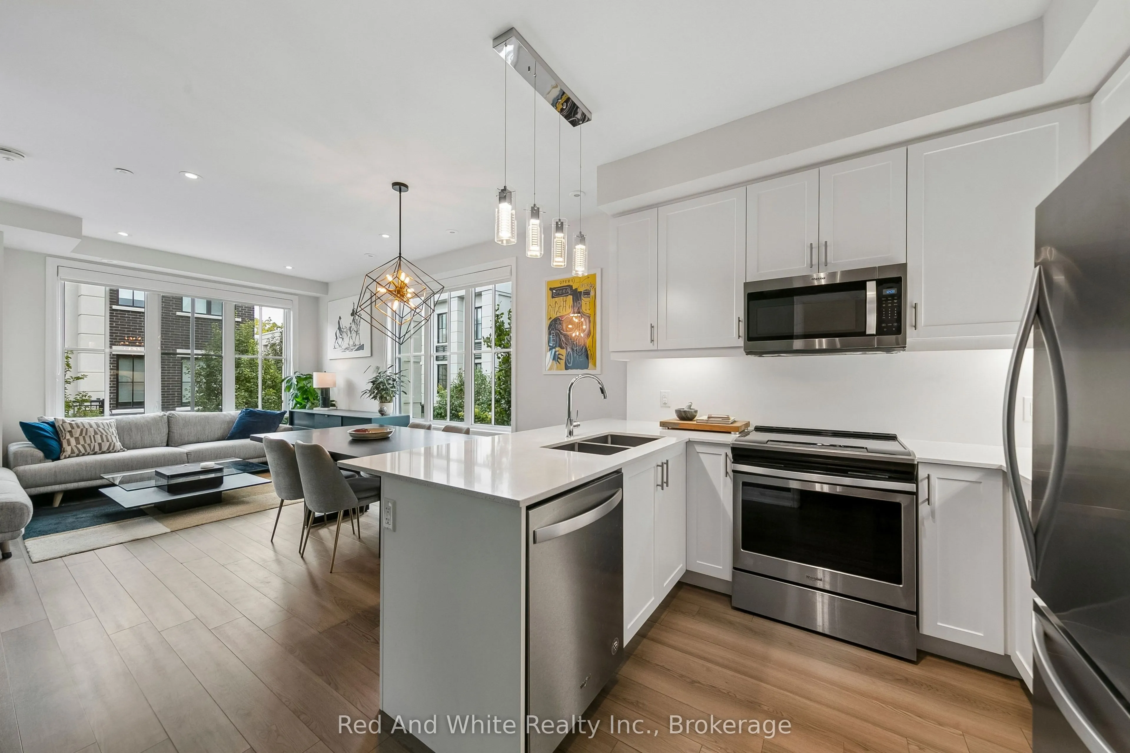 665 Cricklewood Drive #703